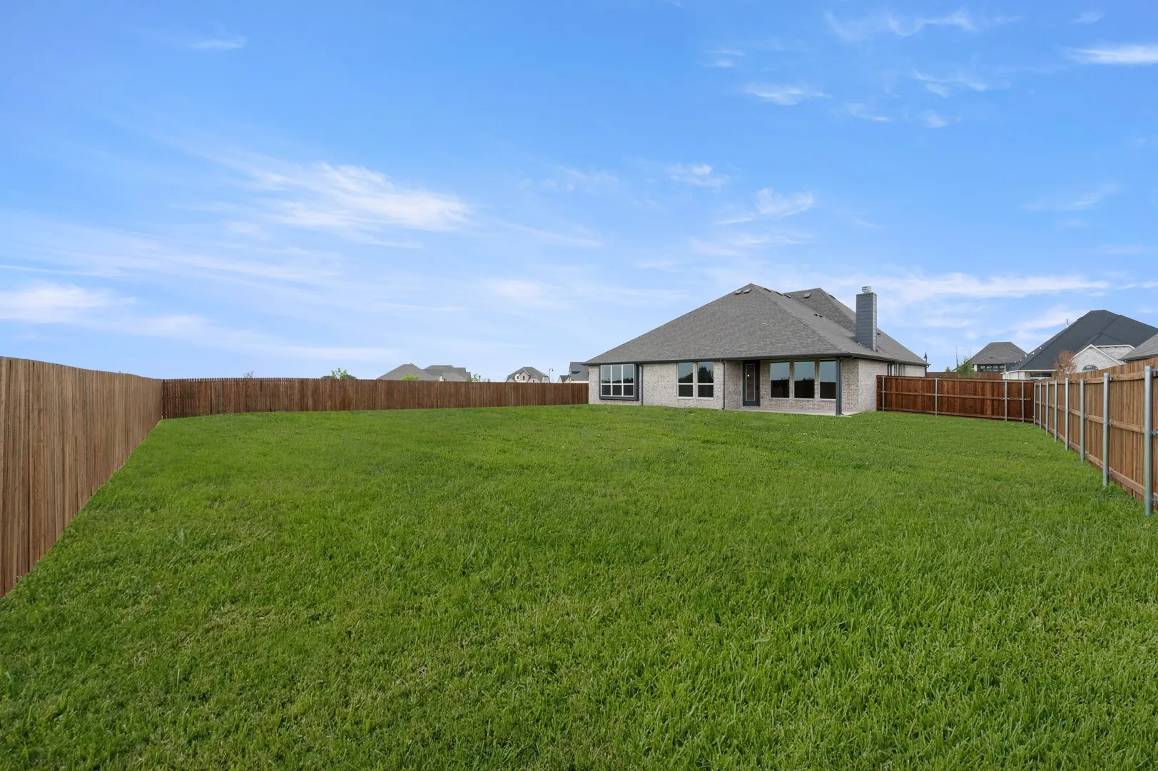 DFW-Myrtle Creek-Concept 2464-241 Pine Leaf Trail-BackExterior-Risewell Homes-1