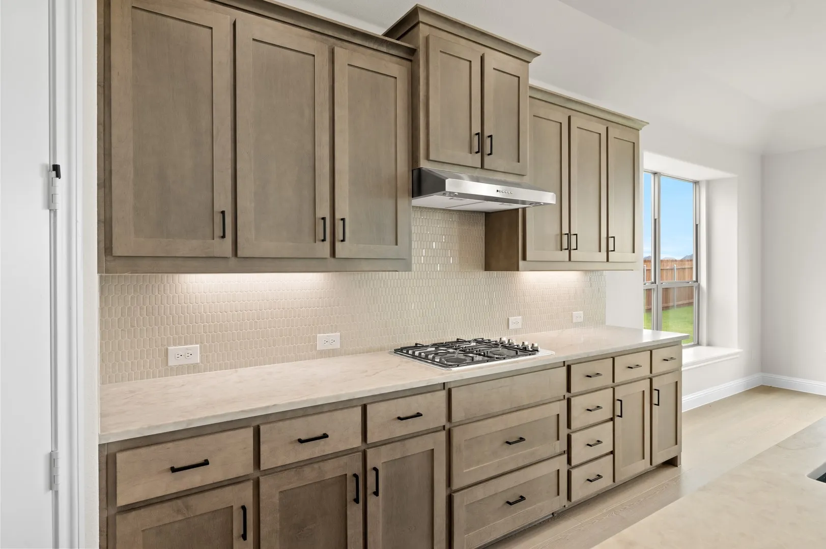 DFW-Myrtle Creek-Concept 2370-237 Pine Leaf Trail- Kitchen -Risewell Homes-4