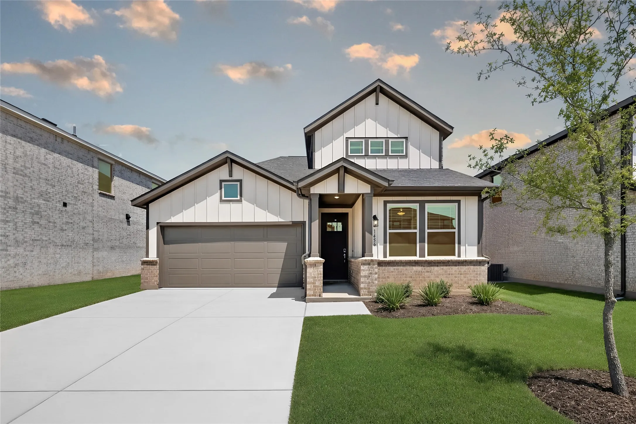 1456 Zapateado Way ~ Ready Now!
