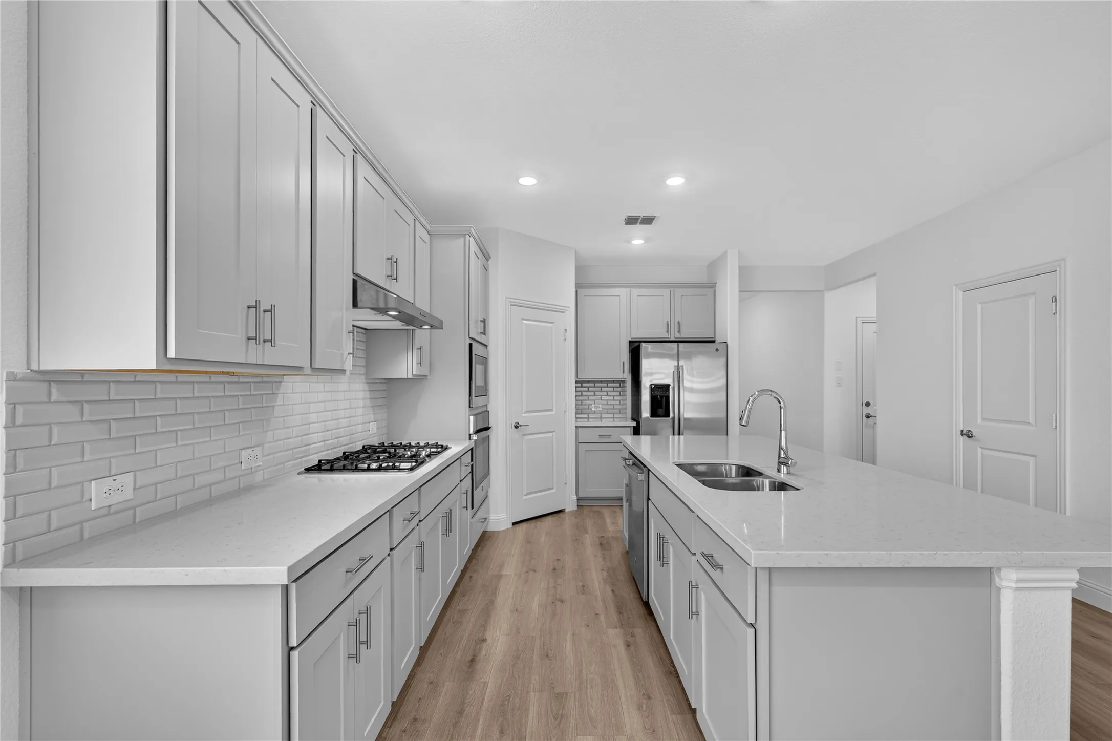 1456 Zapateado Way ~ Ready Now!