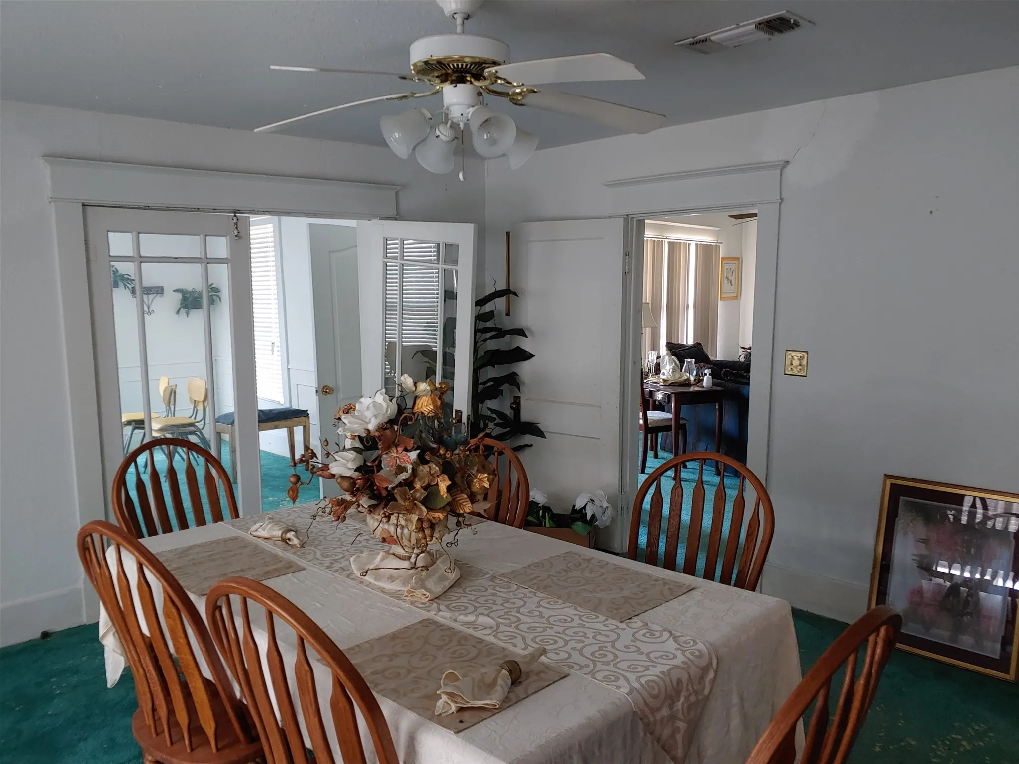Formal dining