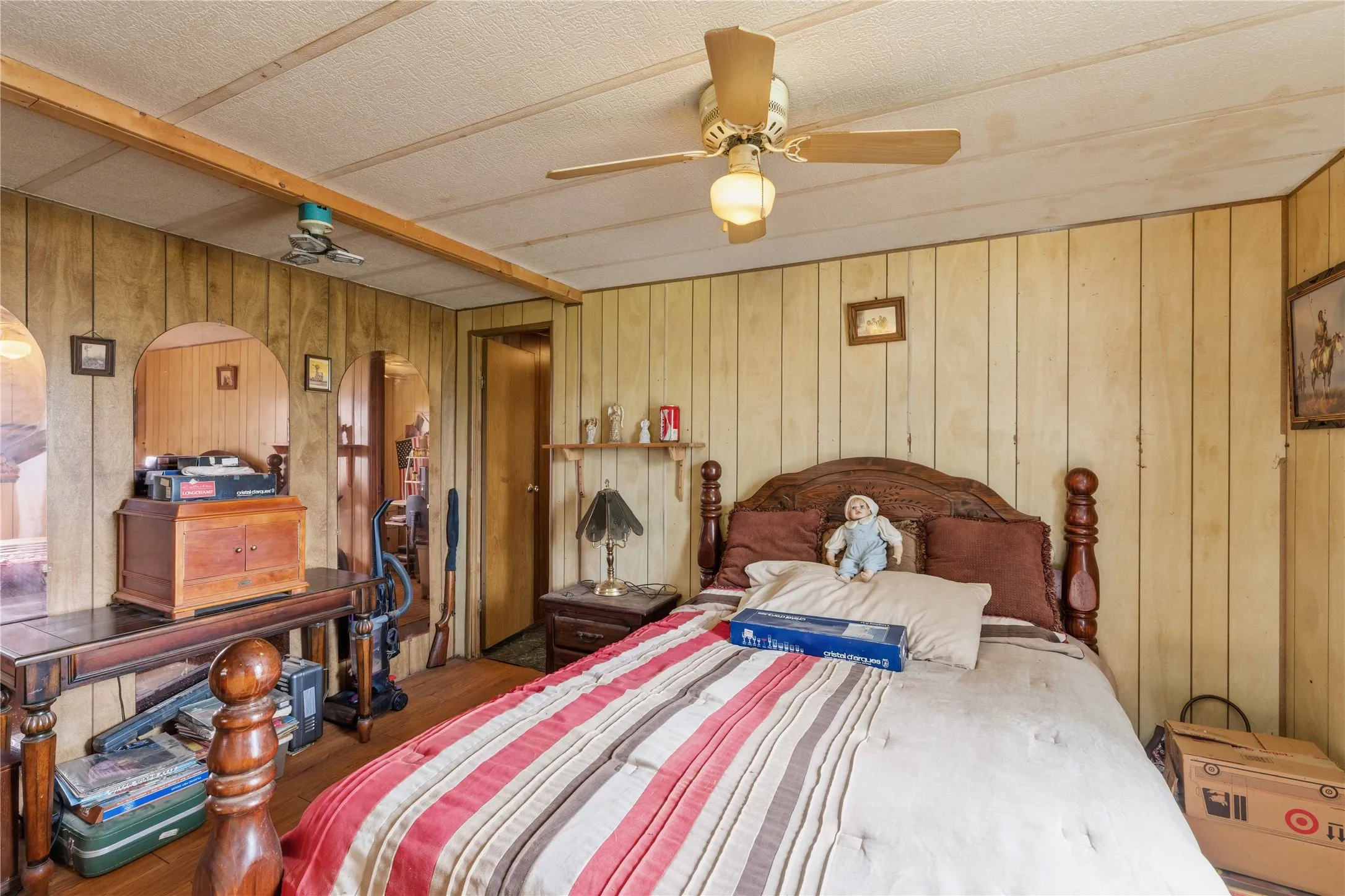 Mobile Home For Sale in Brown County , 4500 Lake Shore Drive, May, Texas 76857, 2 Bedroom, 2 Bathroom, Garage spaces, 1,064 Sqft, built in 1982, mls#21300524, Real Estate Agent in May, Homes For Sale in Brown county, Homes For Sale in May, Realtor in May Texas, Real Estate Brokerage Independent Realty Texas, Luminita Cordes Realtor