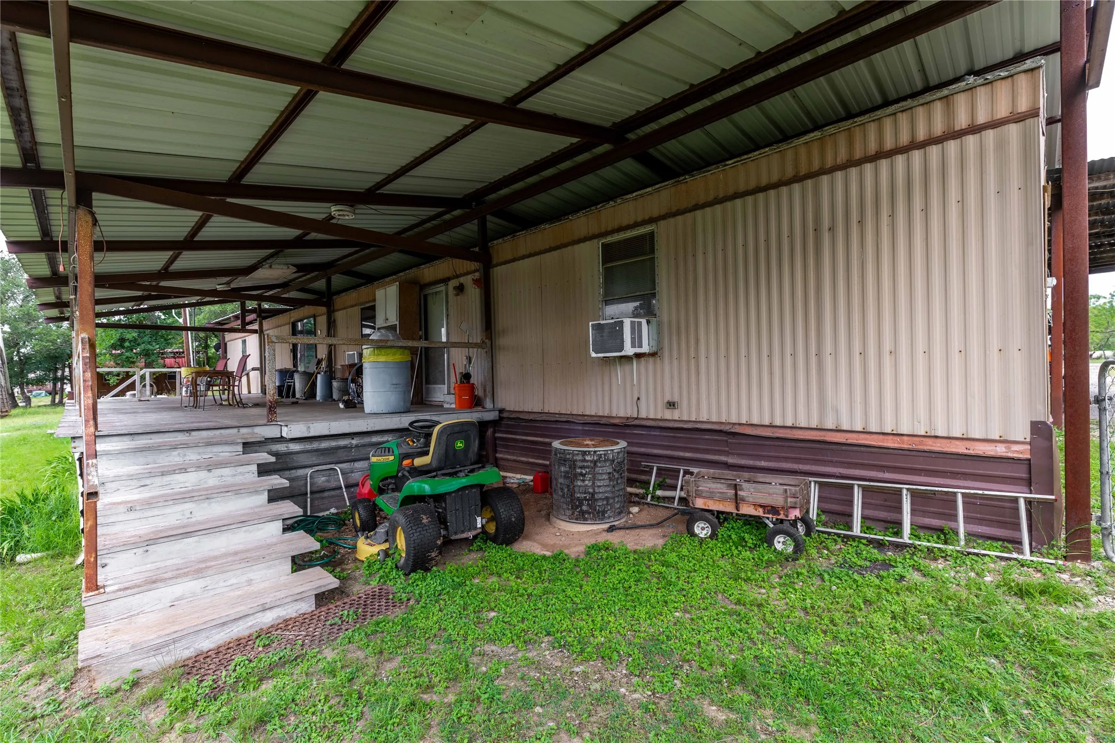 Mobile Home For Sale in Brown County , 4500 Lake Shore Drive, May, Texas 76857, 2 Bedroom, 2 Bathroom, Garage spaces, 1,064 Sqft, built in 1982, mls#21300524, Real Estate Agent in May, Homes For Sale in Brown county, Homes For Sale in May, Realtor in May Texas, Real Estate Brokerage Independent Realty Texas, Luminita Cordes Realtor