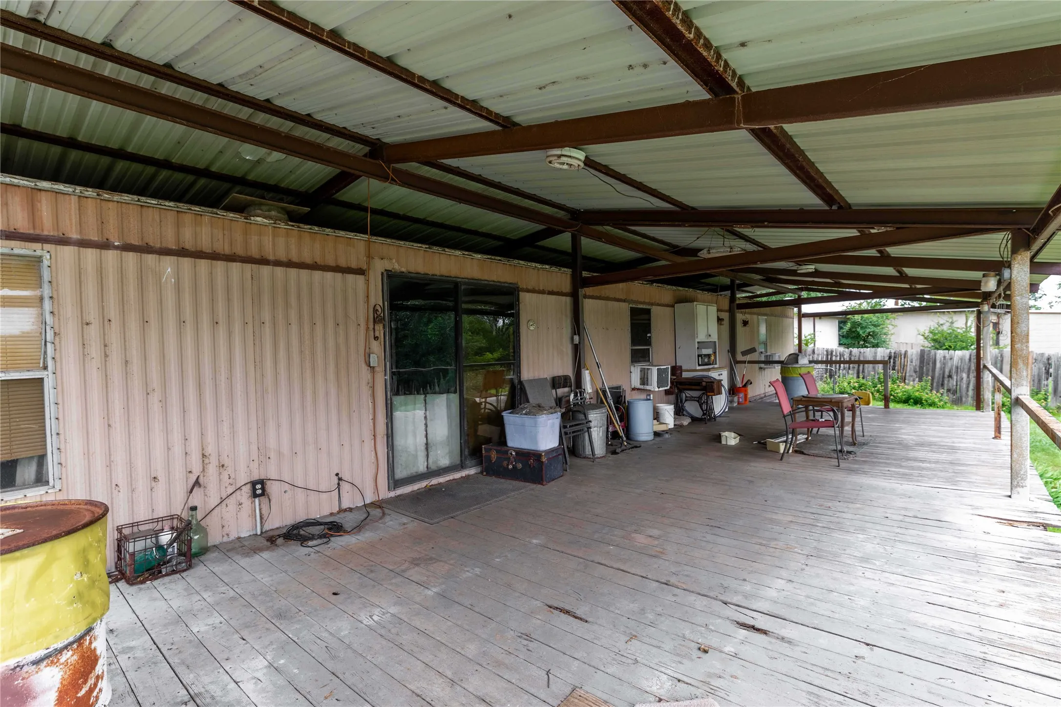 Mobile Home For Sale in Brown County , 4500 Lake Shore Drive, May, Texas 76857, 2 Bedroom, 2 Bathroom, Garage spaces, 1,064 Sqft, built in 1982, mls#21300524, Real Estate Agent in May, Homes For Sale in Brown county, Homes For Sale in May, Realtor in May Texas, Real Estate Brokerage Independent Realty Texas, Luminita Cordes Realtor