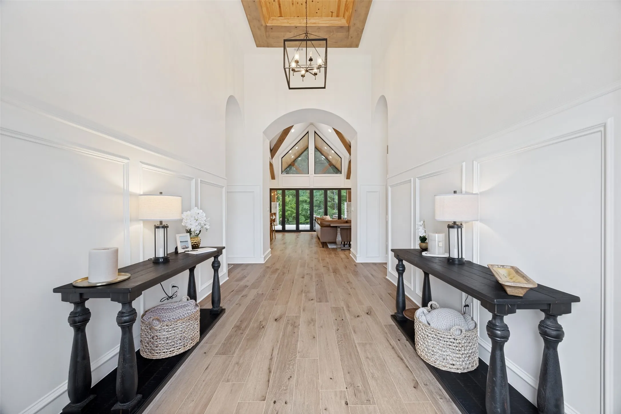 Single Family Residence For Sale in Grayson County , 704 Palisades Drive, Gordonville, Texas 76245, 5 Bedroom, 3 Bathroom, 4 Garage spaces, 4,832 Sqft, built in 2023, mls#21299626, Real Estate Agent in Gordonville, Homes For Sale in Grayson county, Homes For Sale in Gordonville, Realtor in Gordonville Texas, Real Estate Brokerage Independent Realty Texas, Luminita Cordes Realtor