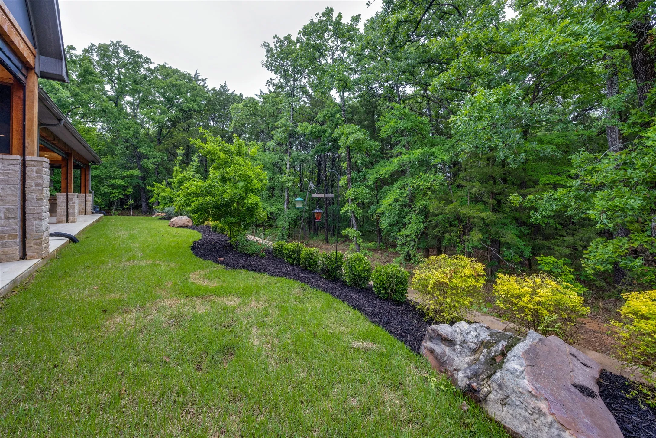 Single Family Residence For Sale in Grayson County , 704 Palisades Drive, Gordonville, Texas 76245, 5 Bedroom, 3 Bathroom, 4 Garage spaces, 4,832 Sqft, built in 2023, mls#21299626, Real Estate Agent in Gordonville, Homes For Sale in Grayson county, Homes For Sale in Gordonville, Realtor in Gordonville Texas, Real Estate Brokerage Independent Realty Texas, Luminita Cordes Realtor