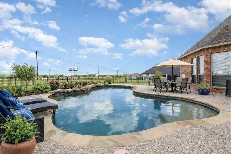Single Family Residence For Sale in Rockwall County , 123 Ranch House Road, Rockwall, Texas 75032, 4 Bedroom, 4 Bathroom, 3 Garage spaces, 3,229 Sqft, built in 2007, mls#21300901, Real Estate Agent in Rockwall, Homes For Sale in Rockwall county, Homes For Sale in Rockwall, Realtor in Rockwall Texas, Real Estate Brokerage Independent Realty Texas, Luminita Cordes Realtor