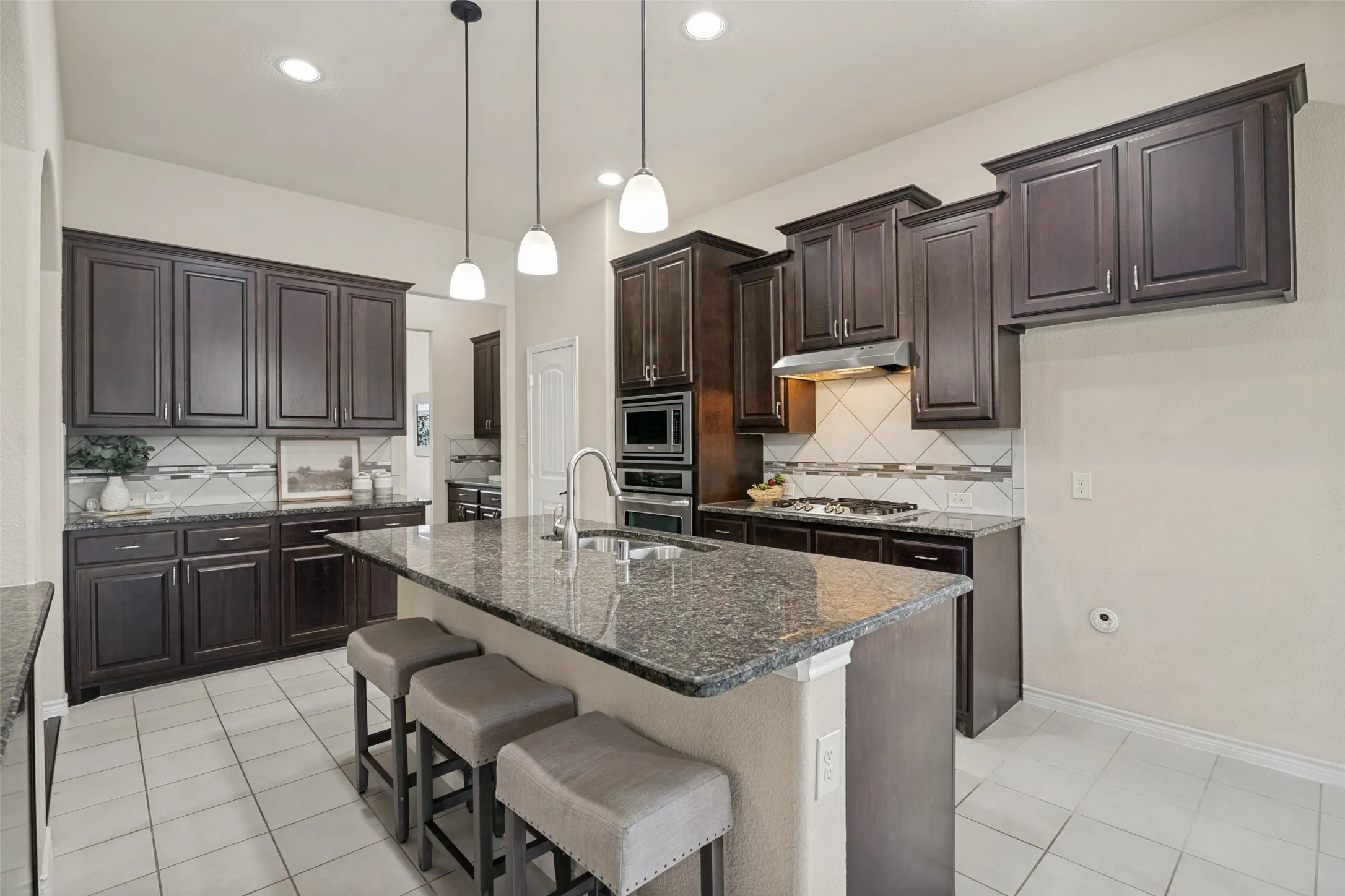 Single Family Residence For Sale in Rockwall County , 616 Cayden Court, Fate, Texas 75087, 4 Bedroom, 2 Bathroom, 2 Garage spaces, 2,303 Sqft, built in 2015, mls#21300860, Real Estate Agent in Fate, Homes For Sale in Rockwall county, Homes For Sale in Fate, Realtor in Fate Texas, Real Estate Brokerage Independent Realty Texas, Luminita Cordes Realtor