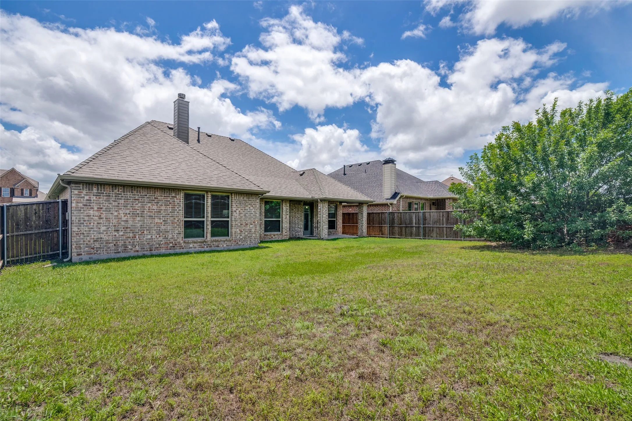 Single Family Residence For Sale in Rockwall County , 616 Cayden Court, Fate, Texas 75087, 4 Bedroom, 2 Bathroom, 2 Garage spaces, 2,303 Sqft, built in 2015, mls#21300860, Real Estate Agent in Fate, Homes For Sale in Rockwall county, Homes For Sale in Fate, Realtor in Fate Texas, Real Estate Brokerage Independent Realty Texas, Luminita Cordes Realtor