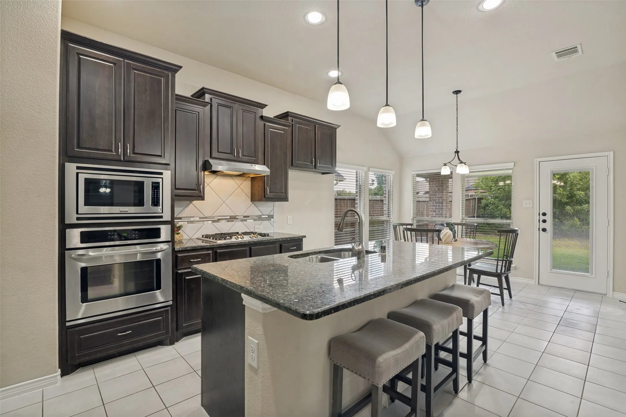 Single Family Residence For Sale in Rockwall County , 616 Cayden Court, Fate, Texas 75087, 4 Bedroom, 2 Bathroom, 2 Garage spaces, 2,303 Sqft, built in 2015, mls#21300860, Real Estate Agent in Fate, Homes For Sale in Rockwall county, Homes For Sale in Fate, Realtor in Fate Texas, Real Estate Brokerage Independent Realty Texas, Luminita Cordes Realtor