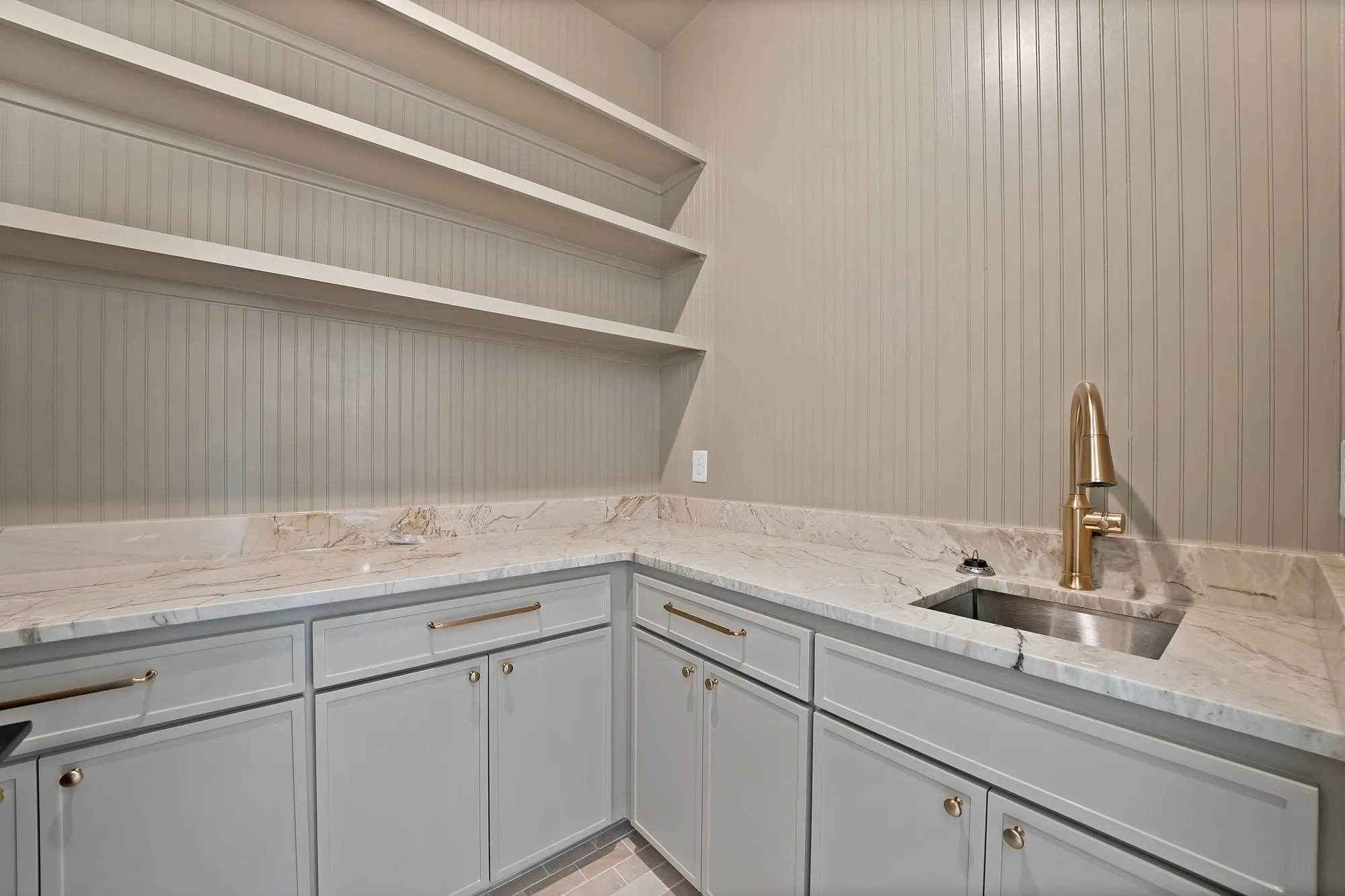 Single Family Residence For Sale in Parker County , 205 Wren View, Weatherford, Texas 76087, 5 Bedroom, 5 Bathroom, 3 Garage spaces, 3,717 Sqft, built in 2026, mls#21300306, Real Estate Agent in Weatherford, Homes For Sale in Parker county, Homes For Sale in Weatherford, Realtor in Weatherford Texas, Real Estate Brokerage Independent Realty Texas, Luminita Cordes Realtor