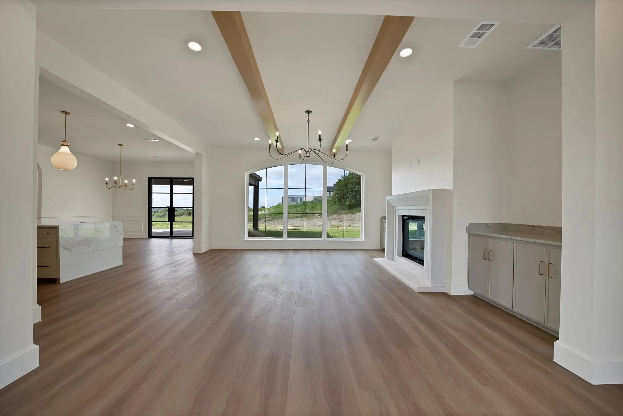 Single Family Residence For Sale in Parker County , 205 Wren View, Weatherford, Texas 76087, 5 Bedroom, 5 Bathroom, 3 Garage spaces, 3,717 Sqft, built in 2026, mls#21300306, Real Estate Agent in Weatherford, Homes For Sale in Parker county, Homes For Sale in Weatherford, Realtor in Weatherford Texas, Real Estate Brokerage Independent Realty Texas, Luminita Cordes Realtor