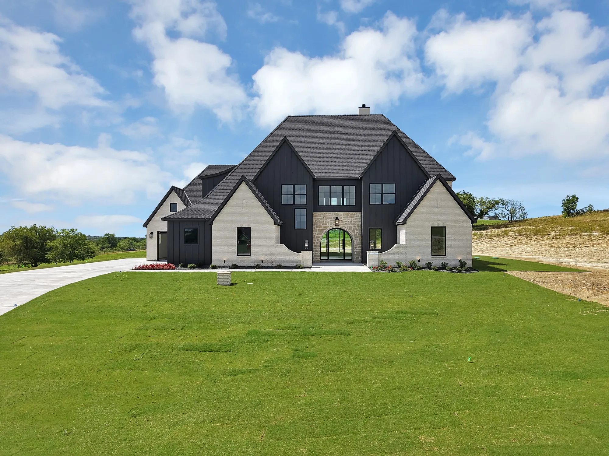 Single Family Residence For Sale in Parker County , 205 Wren View, Weatherford, Texas 76087, 5 Bedroom, 5 Bathroom, 3 Garage spaces, 3,717 Sqft, built in 2026, mls#21300306, Real Estate Agent in Weatherford, Homes For Sale in Parker county, Homes For Sale in Weatherford, Realtor in Weatherford Texas, Real Estate Brokerage Independent Realty Texas, Luminita Cordes Realtor