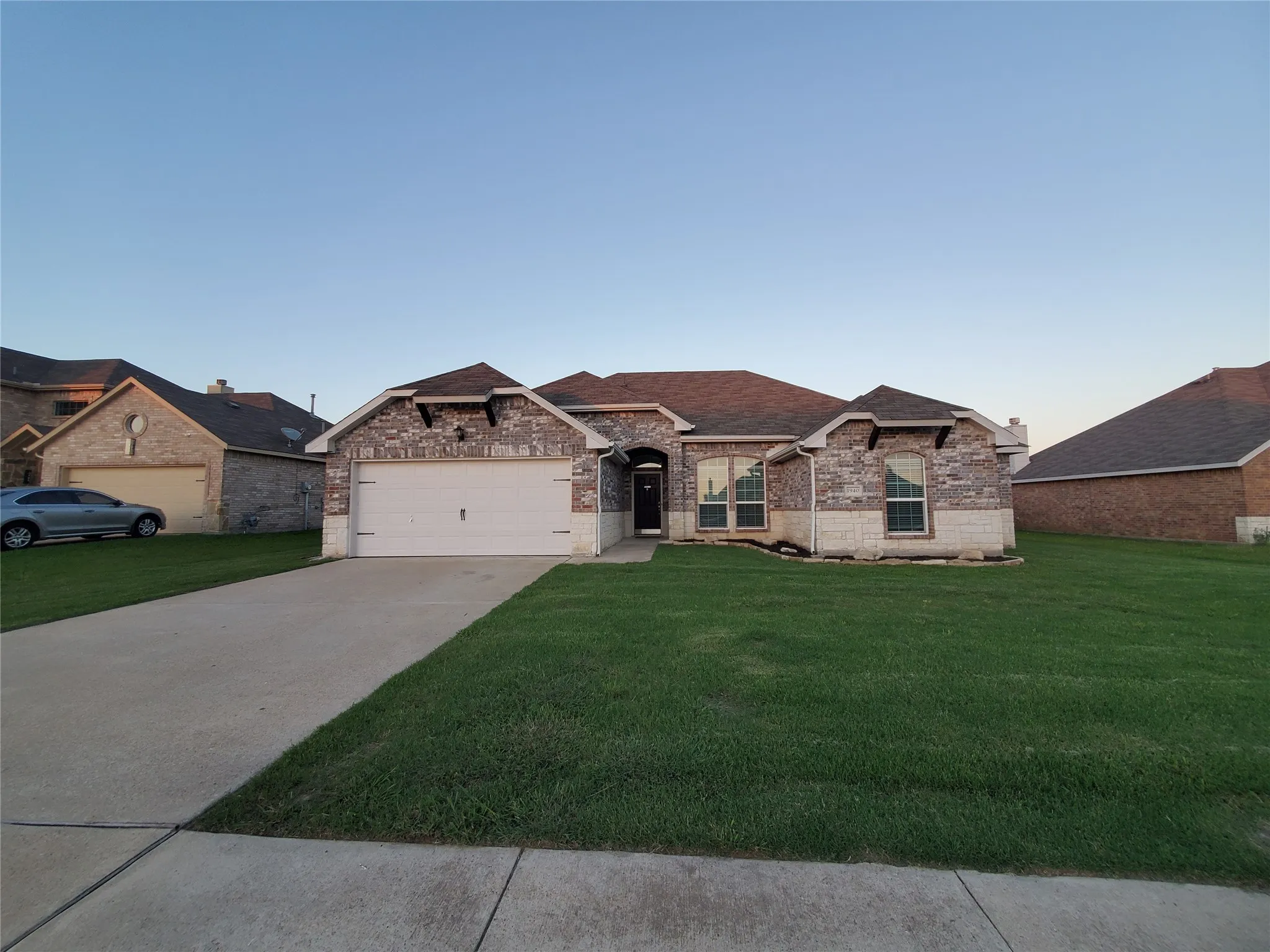 Single Family Residence For Sale in Collin County , 1940 Ridgecrest Drive, Royse City, Texas 75189, 4 Bedroom, 2 Bathroom, 2 Garage spaces, 1,821 Sqft, built in 2018, mls#21300318, Real Estate Agent in Royse City, Homes For Sale in Collin county, Homes For Sale in Royse City, Realtor in Royse City Texas, Real Estate Brokerage Independent Realty Texas, Luminita Cordes Realtor