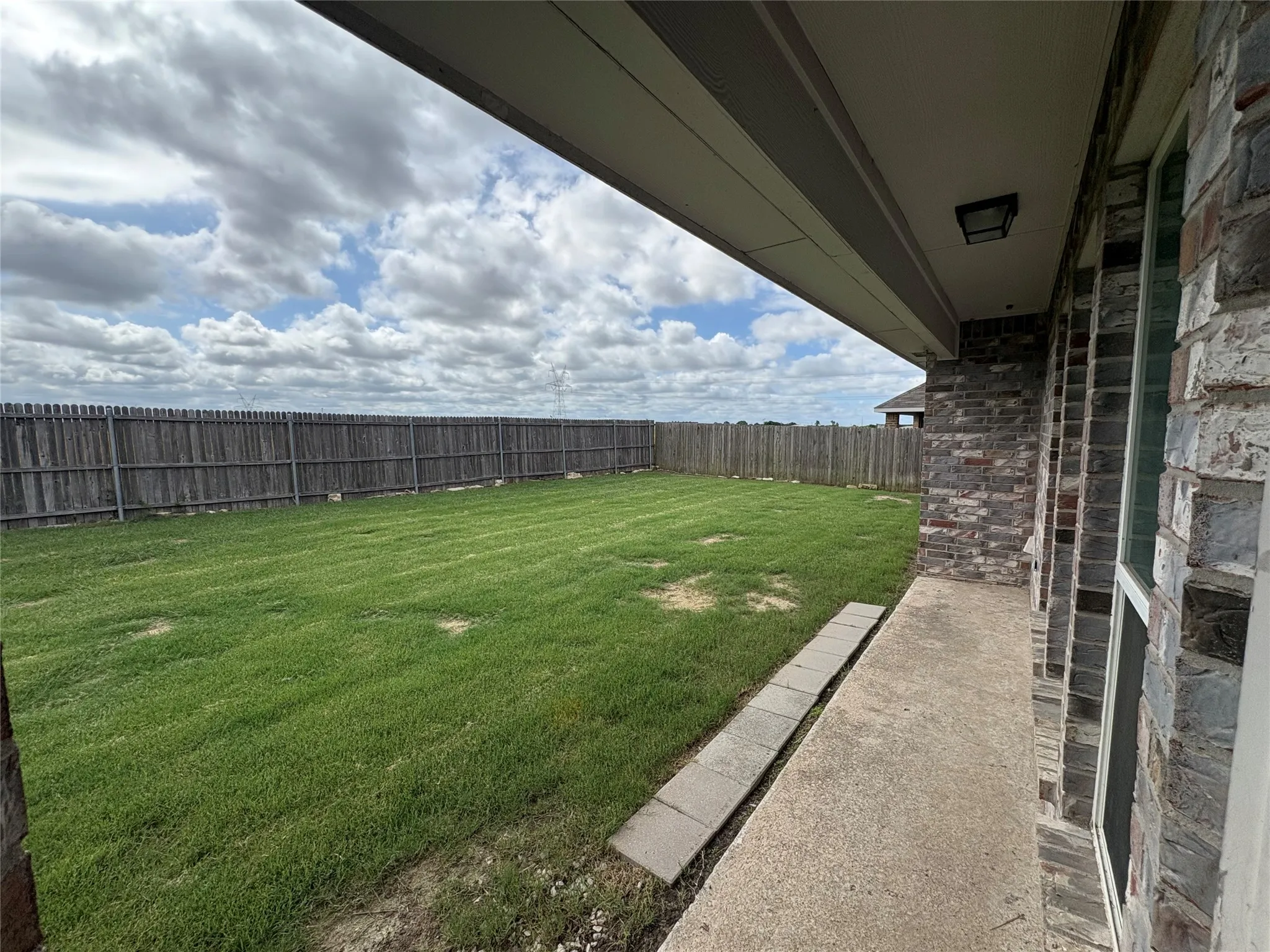 Single Family Residence For Sale in Collin County , 1940 Ridgecrest Drive, Royse City, Texas 75189, 4 Bedroom, 2 Bathroom, 2 Garage spaces, 1,821 Sqft, built in 2018, mls#21300318, Real Estate Agent in Royse City, Homes For Sale in Collin county, Homes For Sale in Royse City, Realtor in Royse City Texas, Real Estate Brokerage Independent Realty Texas, Luminita Cordes Realtor