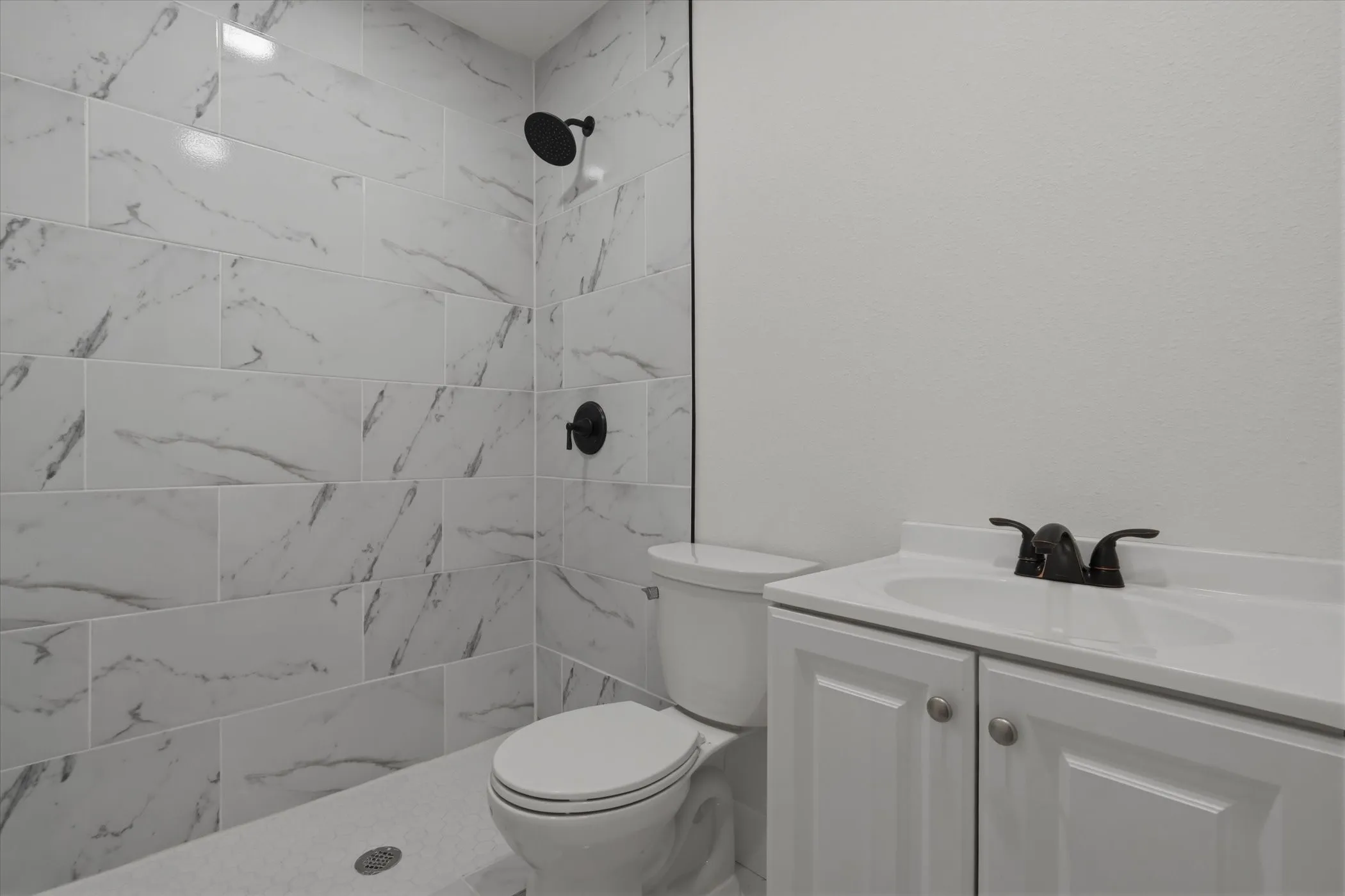 Single Family Residence For Sale in Dallas County , 12415 Kleberg Road, Dallas, Texas 75253, 3 Bedroom, 2 Bathroom, Garage spaces, 1,352 Sqft, built in 1973, mls#21300155, Real Estate Agent in Dallas, Homes For Sale in Dallas county, Homes For Sale in Dallas, Realtor in Dallas Texas, Real Estate Brokerage Independent Realty Texas, Luminita Cordes Realtor