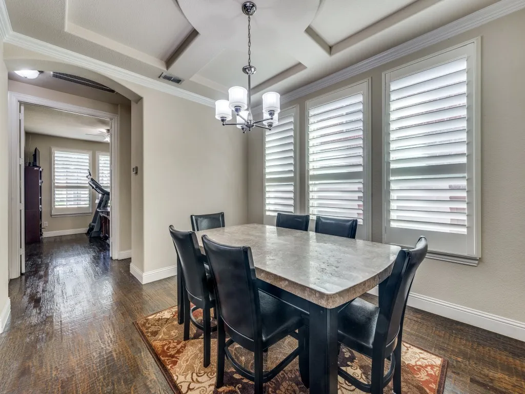 Single Family Residence For Rent in Dallas County , 7340 Beranger Drive, Irving, Texas 75063, 5 Bedroom, 4 Bathroom, 2 Garage spaces, 4,259 Sqft, built in 2014, mls#21300980, Real Estate Agent in Irving, Homes For Rent in Dallas county, Homes For Rent in Irving, Realtor in Irving Texas, Real Estate Brokerage Independent Realty Texas, Luminita Cordes Realtor