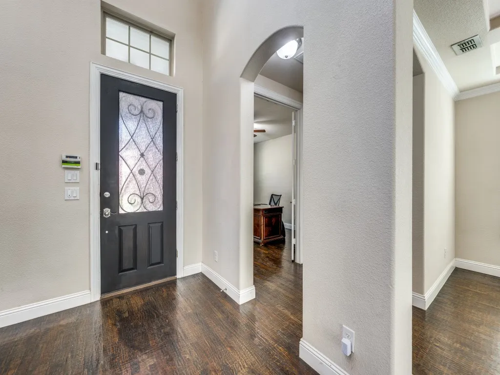 Single Family Residence For Rent in Dallas County , 7340 Beranger Drive, Irving, Texas 75063, 5 Bedroom, 4 Bathroom, 2 Garage spaces, 4,259 Sqft, built in 2014, mls#21300980, Real Estate Agent in Irving, Homes For Rent in Dallas county, Homes For Rent in Irving, Realtor in Irving Texas, Real Estate Brokerage Independent Realty Texas, Luminita Cordes Realtor