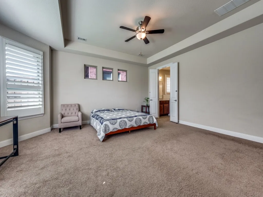 Single Family Residence For Rent in Dallas County , 7340 Beranger Drive, Irving, Texas 75063, 5 Bedroom, 4 Bathroom, 2 Garage spaces, 4,259 Sqft, built in 2014, mls#21300980, Real Estate Agent in Irving, Homes For Rent in Dallas county, Homes For Rent in Irving, Realtor in Irving Texas, Real Estate Brokerage Independent Realty Texas, Luminita Cordes Realtor
