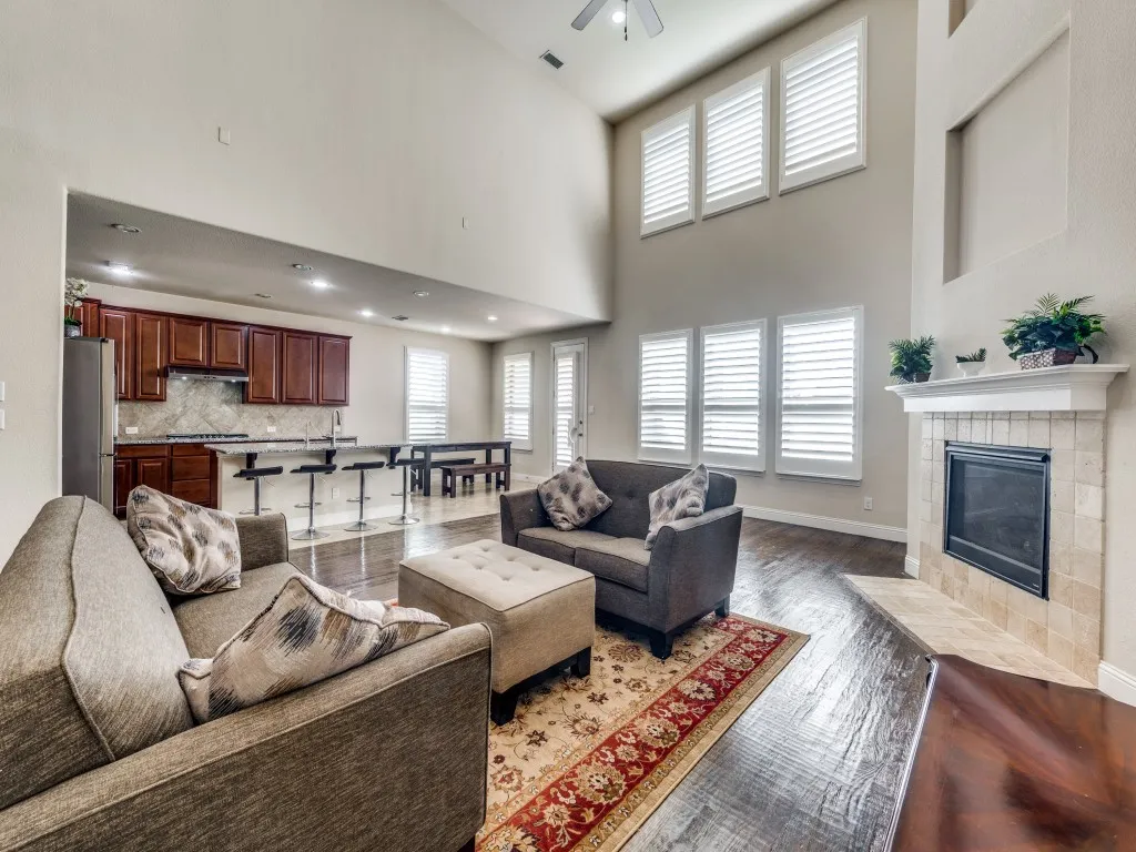 Single Family Residence For Rent in Dallas County , 7340 Beranger Drive, Irving, Texas 75063, 5 Bedroom, 4 Bathroom, 2 Garage spaces, 4,259 Sqft, built in 2014, mls#21300980, Real Estate Agent in Irving, Homes For Rent in Dallas county, Homes For Rent in Irving, Realtor in Irving Texas, Real Estate Brokerage Independent Realty Texas, Luminita Cordes Realtor