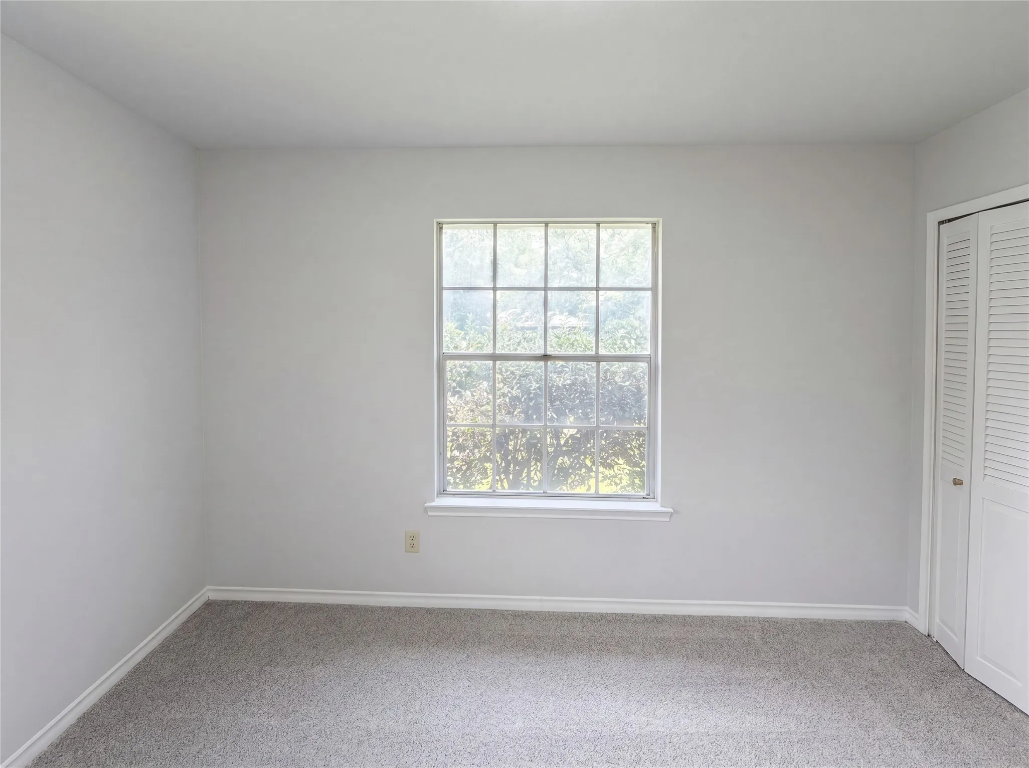Single Family Residence For Sale in Dallas County , 3327 Portlock Drive, Farmers Branch, Texas 75234, 4 Bedroom, 2 Bathroom, 2 Garage spaces, 1,744 Sqft, built in 1960, mls#21300677, Real Estate Agent in Farmers Branch, Homes For Sale in Dallas county, Homes For Sale in Farmers Branch, Realtor in Farmers Branch Texas, Real Estate Brokerage Independent Realty Texas, Luminita Cordes Realtor