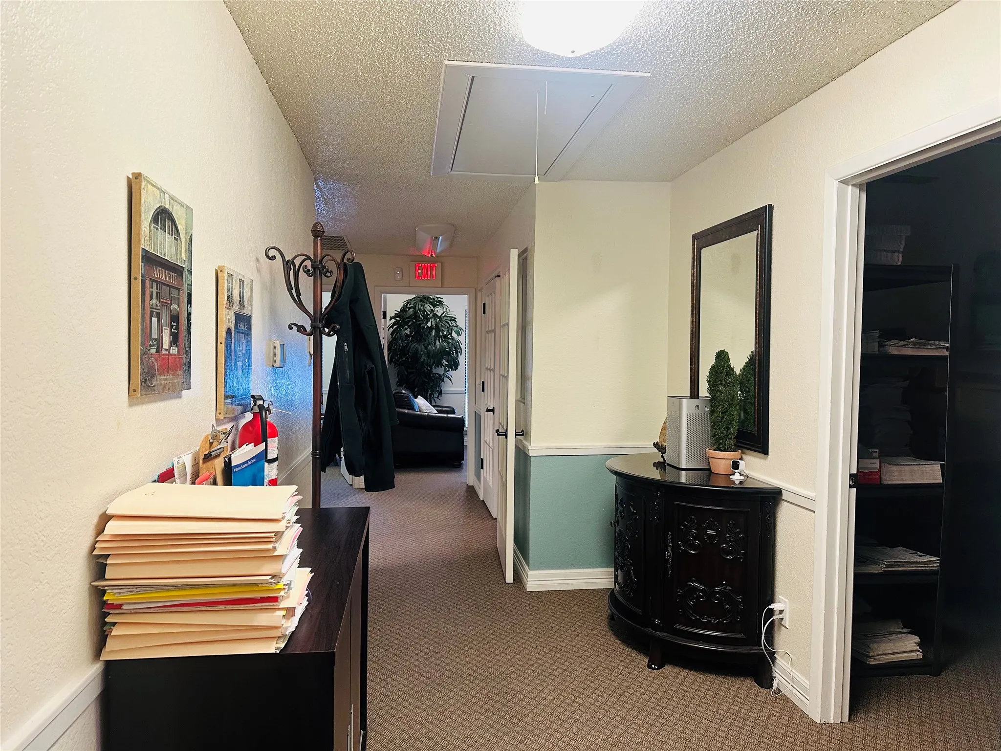 Office For Sale in Denton County , 376 W Main Street E, Lewisville, Texas 75057, 0, 0, Garage spaces, 0 Sqft, built in 1984, mls#21300865, Real Estate Agent in Lewisville, Homes For Sale in Denton county, Homes For Sale in Lewisville, Realtor in Lewisville Texas, Real Estate Brokerage Independent Realty Texas, Luminita Cordes Realtor