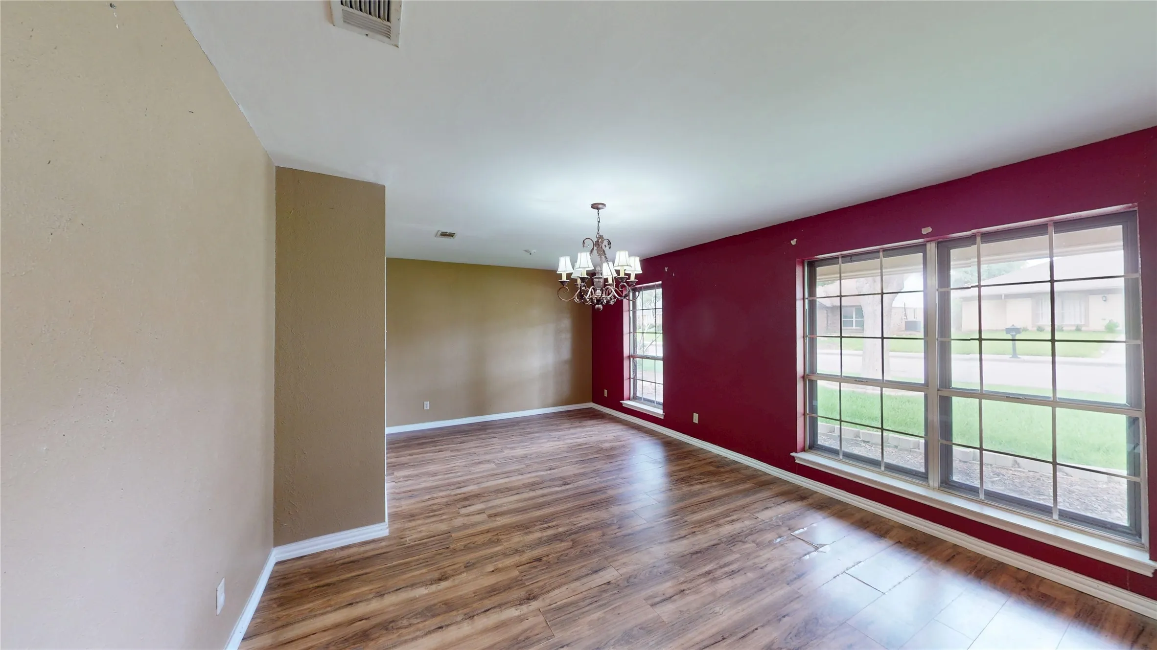 Single Family Residence For Sale in Denton County , 1926 Camden Way, Carrollton, Texas 75007, 4 Bedrooms, 3 Bathrooms, 2 Garage spaces, 2,081 Sqft, built in 1978, Price $369,900, mls#21300945, Real Estate Agent in Carrollton, Homes For Sale in Denton county, Homes For Sale in Carrollton, Realtor in Carrollton Texas, Real Estate Brokerage Independent Realty Texas, Luminita Cordes Realtor