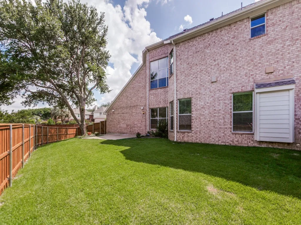 Single Family Residence For Sale in Collin County , 4422 Lartan Trail, Richardson, Texas 75082, 5 Bedroom, 4 Bathroom, 2 Garage spaces, 3,020 Sqft, built in 1998, mls#21300989, Real Estate Agent in Richardson, Homes For Sale in Collin county, Homes For Sale in Richardson, Realtor in Richardson Texas, Real Estate Brokerage Independent Realty Texas, Luminita Cordes Realtor