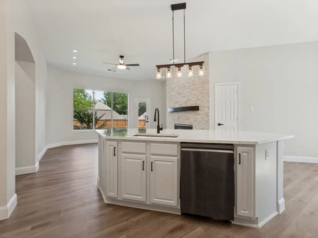 Single Family Residence For Sale in Collin County , 4422 Lartan Trail, Richardson, Texas 75082, 5 Bedroom, 4 Bathroom, 2 Garage spaces, 3,020 Sqft, built in 1998, mls#21300989, Real Estate Agent in Richardson, Homes For Sale in Collin county, Homes For Sale in Richardson, Realtor in Richardson Texas, Real Estate Brokerage Independent Realty Texas, Luminita Cordes Realtor