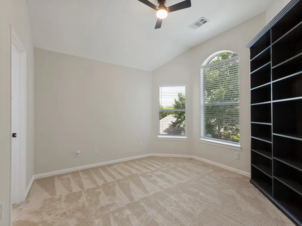 Single Family Residence For Sale in Collin County , 4422 Lartan Trail, Richardson, Texas 75082, 5 Bedroom, 4 Bathroom, 2 Garage spaces, 3,020 Sqft, built in 1998, mls#21300989, Real Estate Agent in Richardson, Homes For Sale in Collin county, Homes For Sale in Richardson, Realtor in Richardson Texas, Real Estate Brokerage Independent Realty Texas, Luminita Cordes Realtor