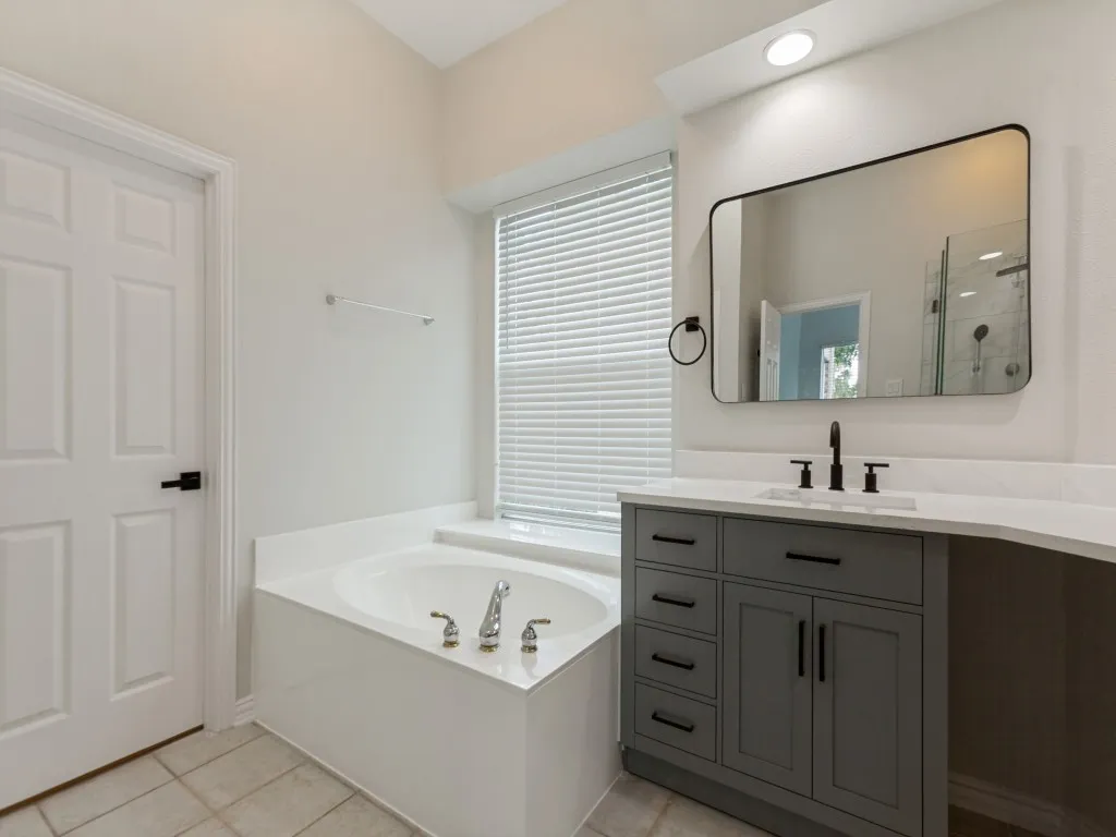 Single Family Residence For Sale in Collin County , 4422 Lartan Trail, Richardson, Texas 75082, 5 Bedroom, 4 Bathroom, 2 Garage spaces, 3,020 Sqft, built in 1998, mls#21300989, Real Estate Agent in Richardson, Homes For Sale in Collin county, Homes For Sale in Richardson, Realtor in Richardson Texas, Real Estate Brokerage Independent Realty Texas, Luminita Cordes Realtor