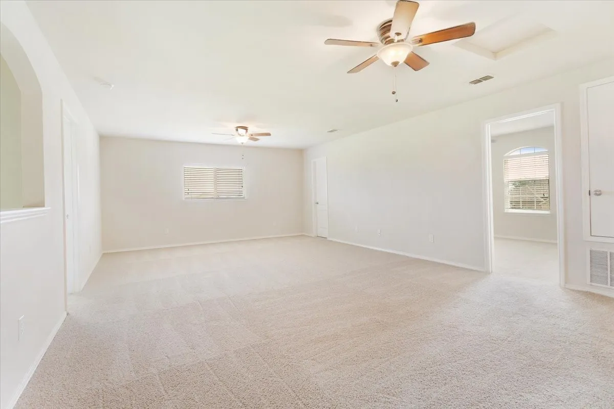 Bonus Flex Space of 802 Swan Ridge Drive, Sherman, TX in The Preserve