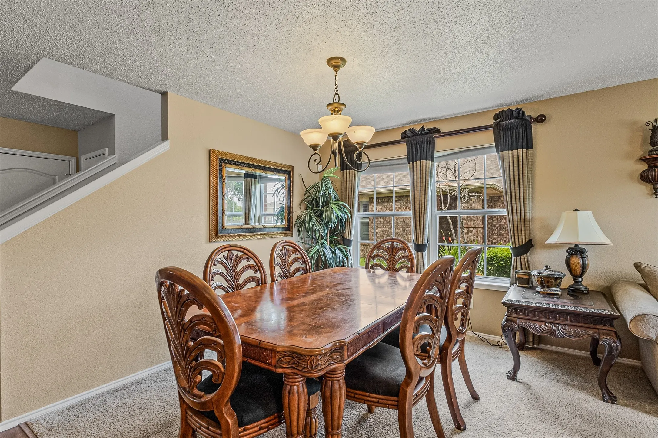 Single Family Residence For Sale in Dallas County , 2177 Lone Pecan Drive, Mesquite, Texas 75181, 4 Bedroom, 3 Bathroom, 2 Garage spaces, 3,034 Sqft, built in 2003, mls#21298116, Real Estate Agent in Mesquite, Homes For Sale in Dallas county, Homes For Sale in Mesquite, Realtor in Mesquite Texas, Real Estate Brokerage Independent Realty Texas, Luminita Cordes Realtor