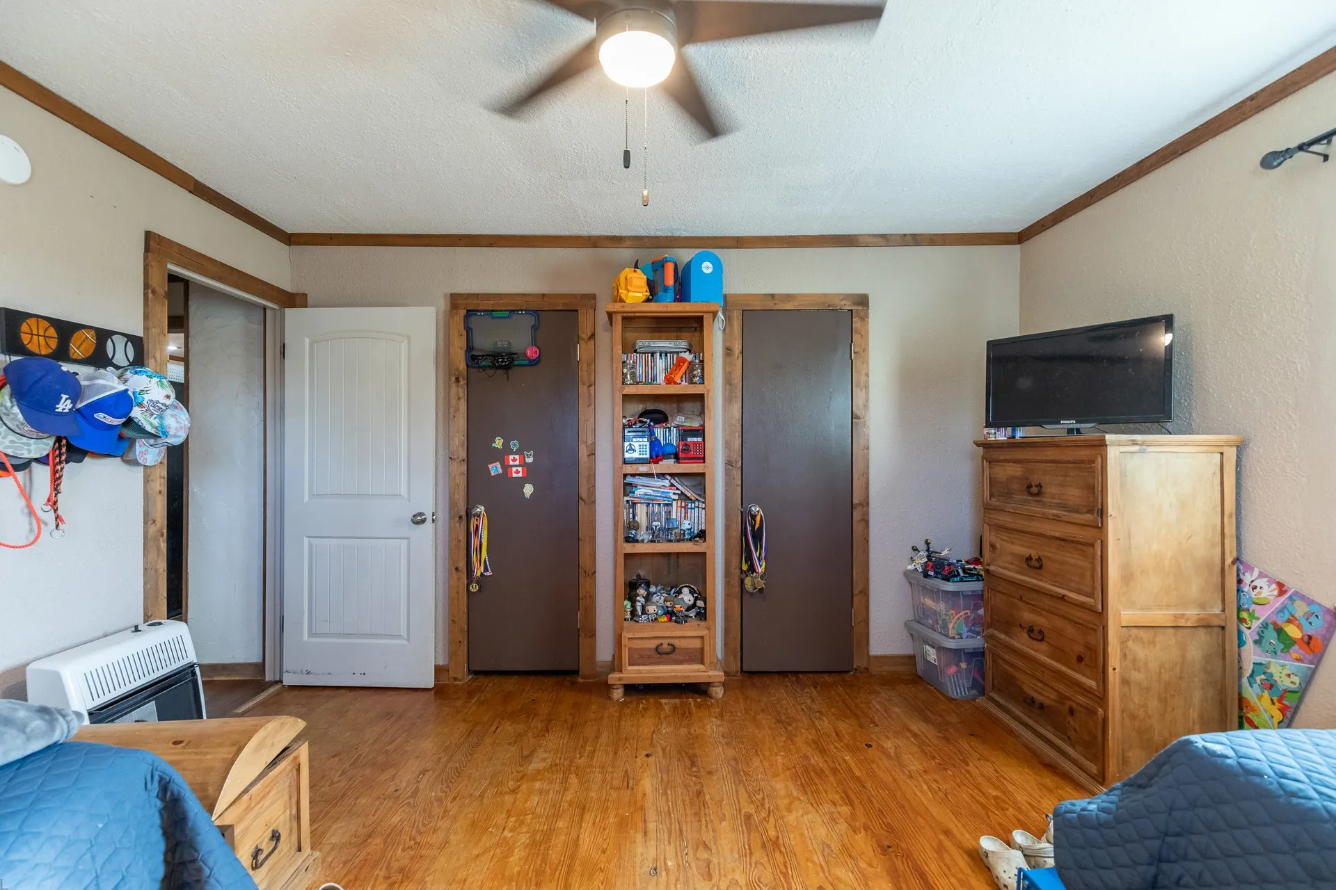 Single Family Residence For Sale in Callahan County , 2143 County Road 113, Clyde, Texas 79510, 4 Bedroom, 2 Bathroom, Garage spaces, 1,820 Sqft, built in 1948, mls#21300928, Real Estate Agent in Clyde, Homes For Sale in Callahan county, Homes For Sale in Clyde, Realtor in Clyde Texas, Real Estate Brokerage Independent Realty Texas, Luminita Cordes Realtor