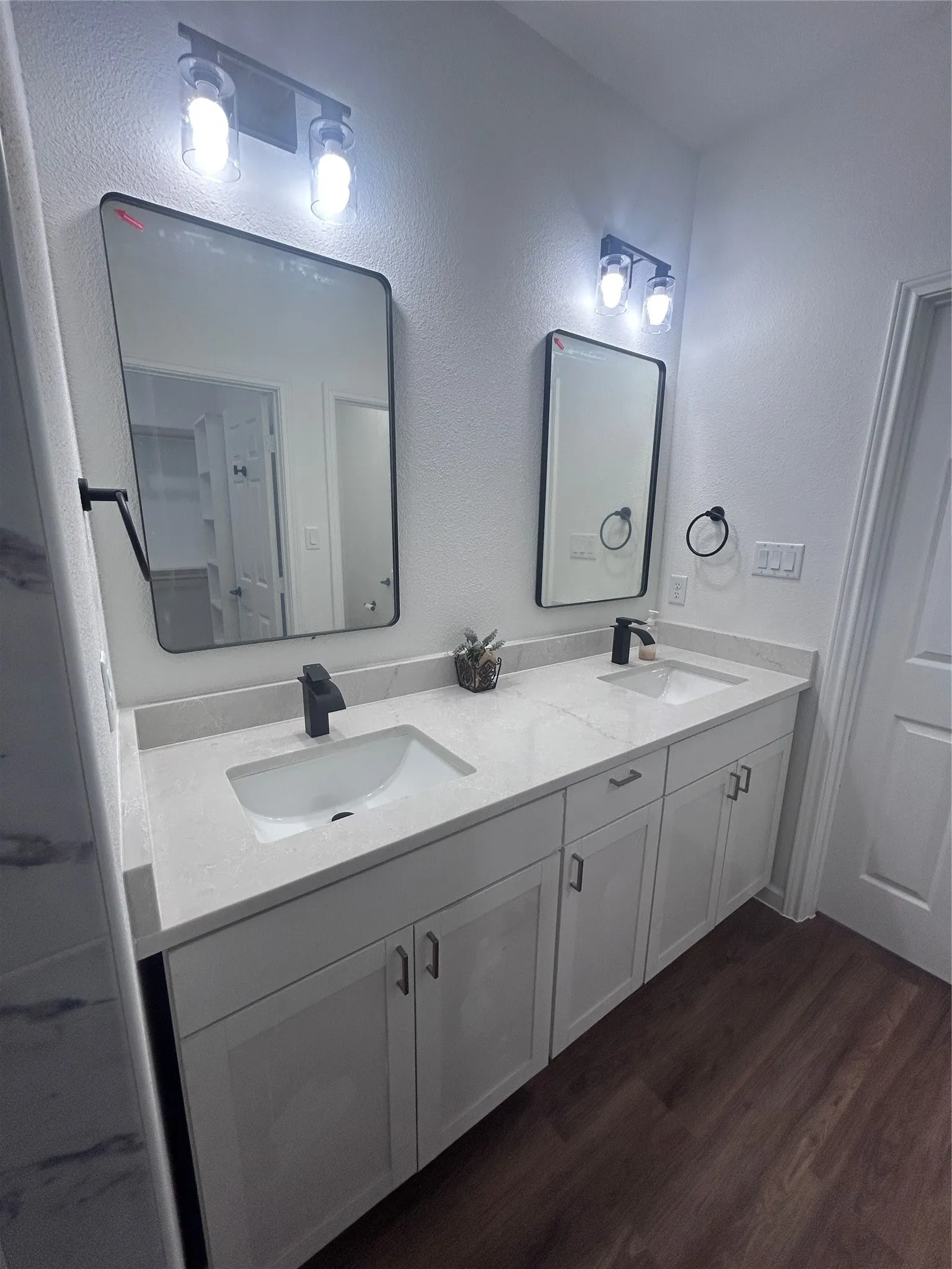 Single Family Residence For Sale in Hood County , 5717 San Jacinto Drive, Granbury, Texas 76048, 3 Bedrooms, 2 Bathrooms, 1 Garage spaces, 1,414 Sqft, built in 2026, Price $239,000, mls#21299573, Real Estate Agent in Granbury, Homes For Sale in Hood county, Homes For Sale in Granbury, Realtor in Granbury Texas, Real Estate Brokerage Independent Realty Texas, Luminita Cordes Realtor