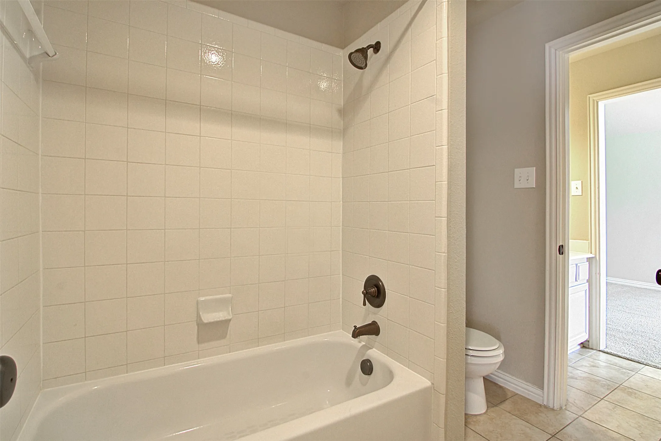 Single Family Residence For Rent in Collin County , 12349 Bethel Drive, Frisco, Texas 75033, 4 Bedroom, 4 Bathroom, 2 Garage spaces, 3,588 Sqft, built in 2007, Price $3,650, mls#21299669, Real Estate Agent in Frisco, Homes For Rent in Collin county, Homes For Rent in Frisco, Realtor in Frisco Texas, Real Estate Brokerage Independent Realty Texas, Luminita Cordes Realtor
