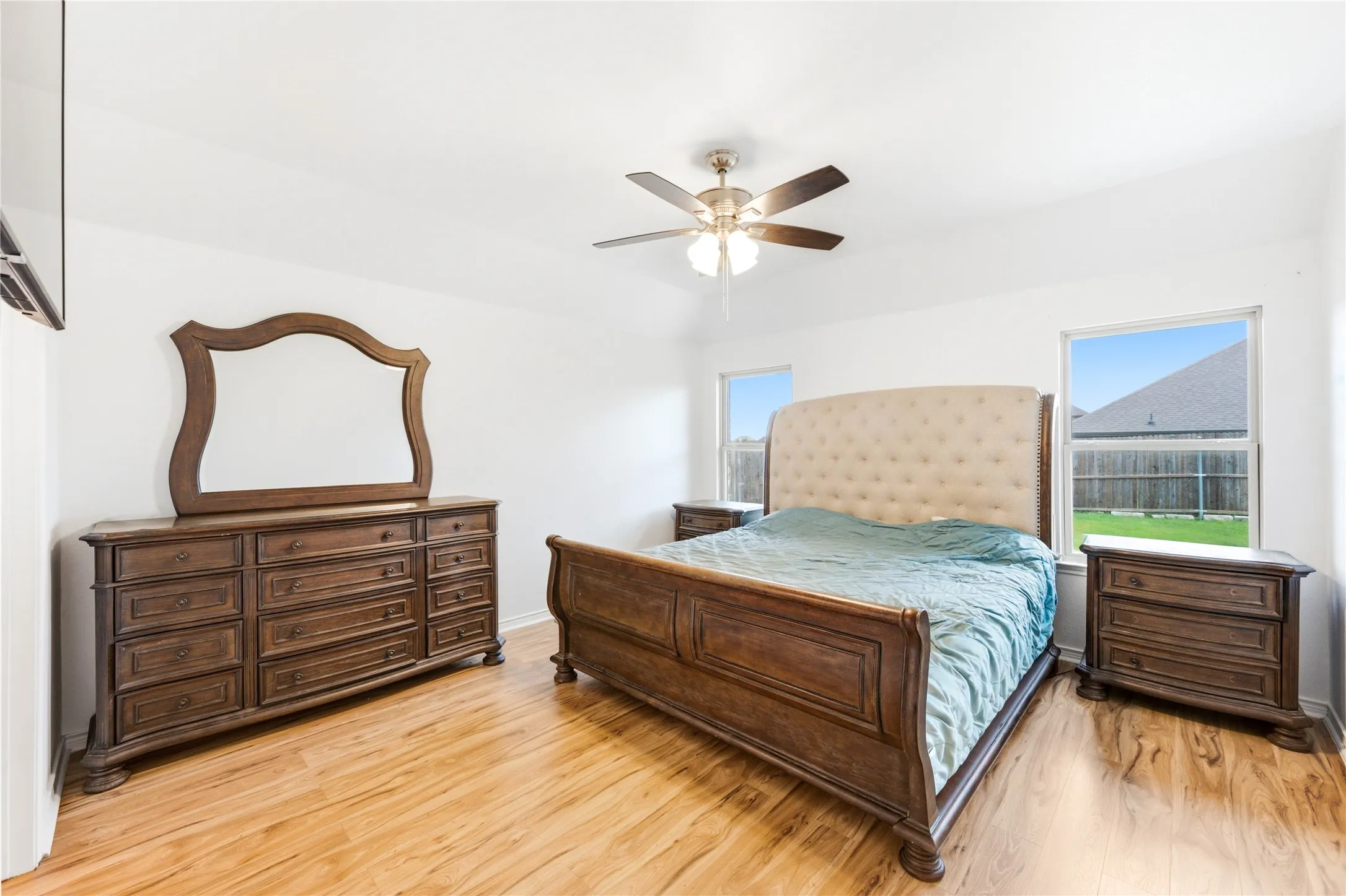 Single Family Residence For Sale in Rockwall County , 527 Francis Lane, Royse City, Texas 75189, 4 Bedroom, 2 Bathroom, 2 Garage spaces, 2,078 Sqft, built in 2020, Price $295,000, mls#21301035, Real Estate Agent in Royse City, Homes For Sale in Rockwall county, Homes For Sale in Royse City, Realtor in Royse City Texas, Real Estate Brokerage Independent Realty Texas, Luminita Cordes Realtor