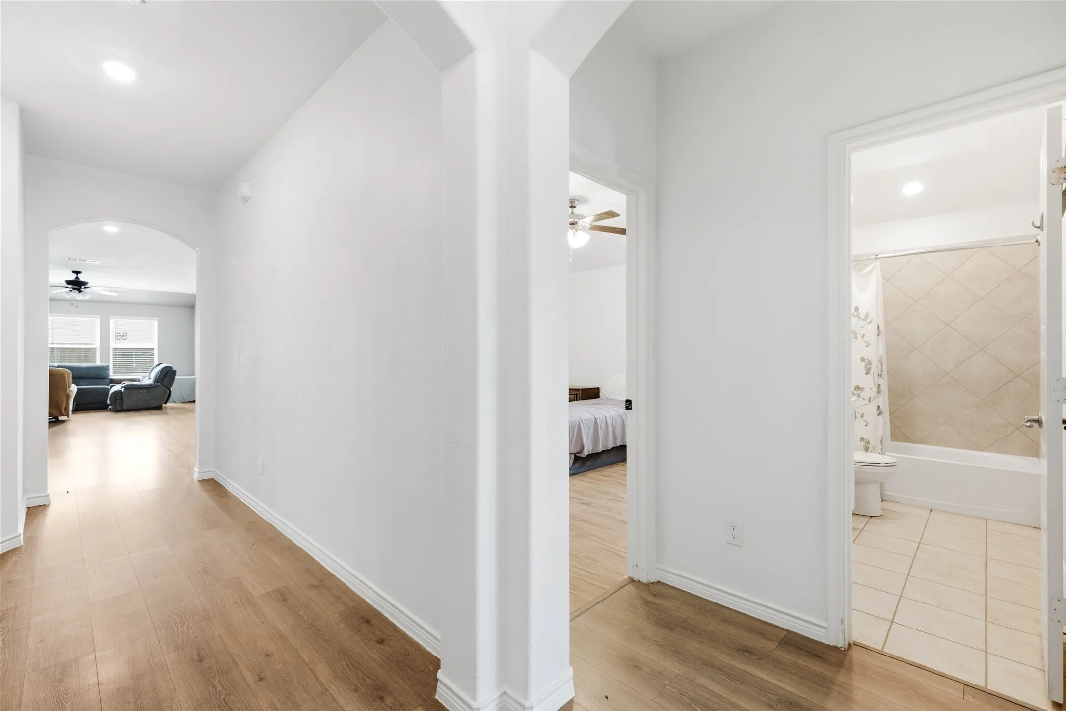 Single Family Residence For Sale in Rockwall County , 527 Francis Lane, Royse City, Texas 75189, 4 Bedroom, 2 Bathroom, 2 Garage spaces, 2,078 Sqft, built in 2020, Price $295,000, mls#21301035, Real Estate Agent in Royse City, Homes For Sale in Rockwall county, Homes For Sale in Royse City, Realtor in Royse City Texas, Real Estate Brokerage Independent Realty Texas, Luminita Cordes Realtor