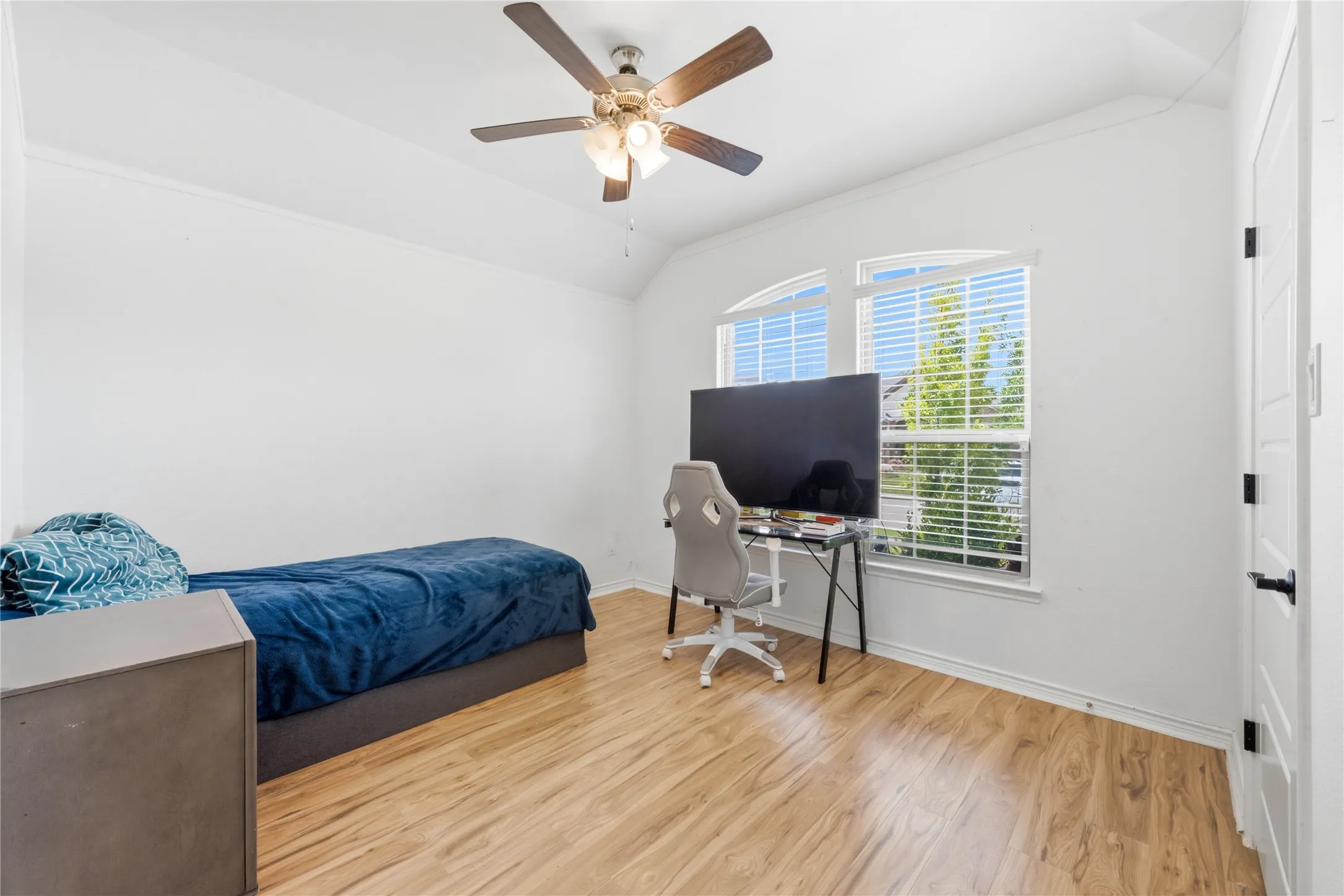 Single Family Residence For Sale in Rockwall County , 527 Francis Lane, Royse City, Texas 75189, 4 Bedroom, 2 Bathroom, 2 Garage spaces, 2,078 Sqft, built in 2020, Price $295,000, mls#21301035, Real Estate Agent in Royse City, Homes For Sale in Rockwall county, Homes For Sale in Royse City, Realtor in Royse City Texas, Real Estate Brokerage Independent Realty Texas, Luminita Cordes Realtor