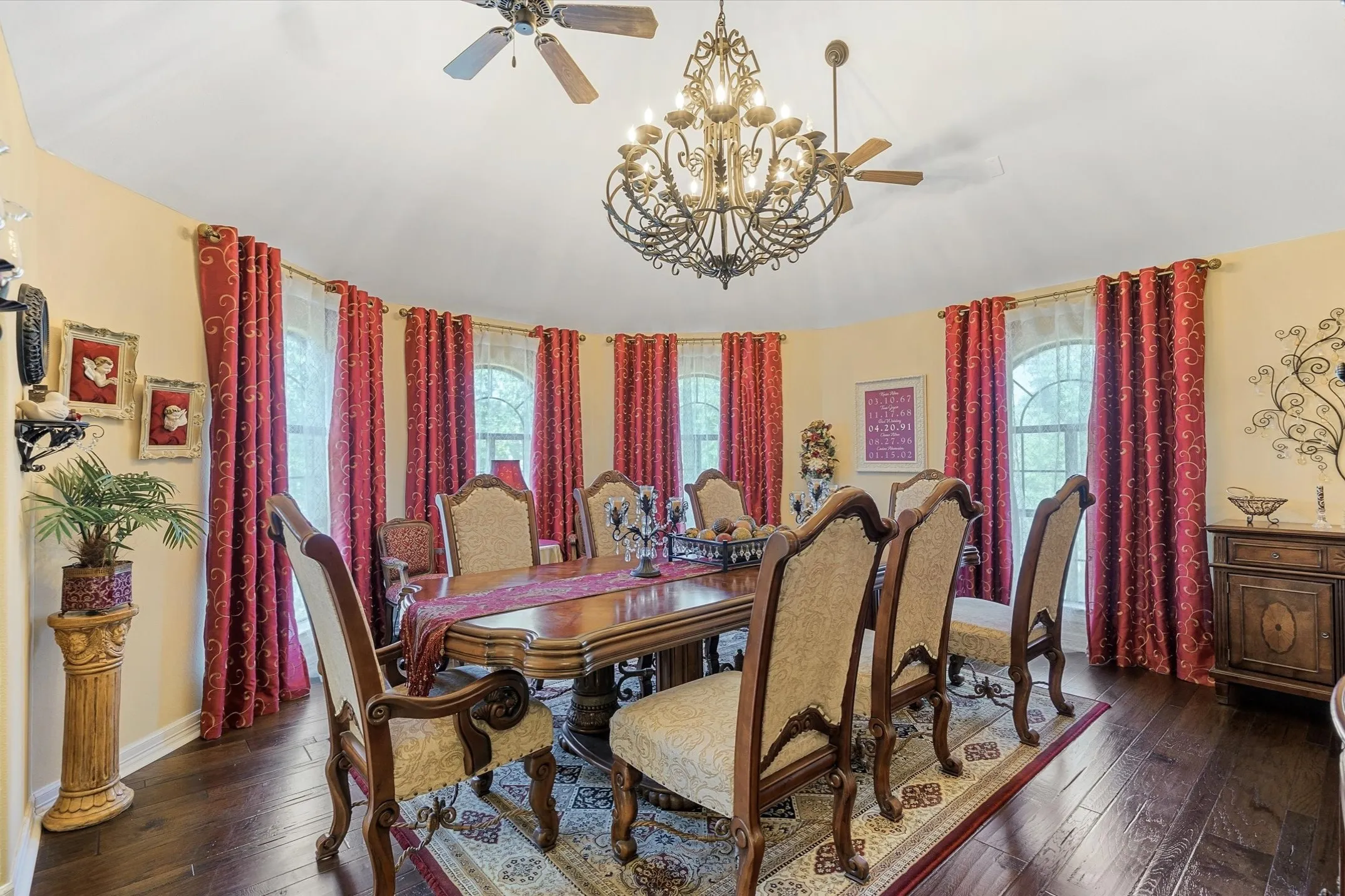 Single Family Residence For Sale in Wood County , 1056 County Road 3810, Hawkins, Texas 75765, 3 Bedroom, 4 Bathroom, 2 Garage spaces, 2,820 Sqft, built in 2001, mls#21282464, Real Estate Agent in Hawkins, Homes For Sale in Wood county, Homes For Sale in Hawkins, Realtor in Hawkins Texas, Real Estate Brokerage Independent Realty Texas, Luminita Cordes Realtor