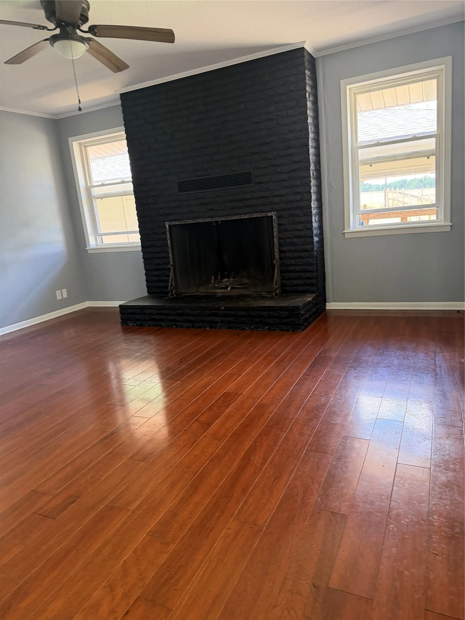 Single Family Residence For Sale in Kaufman County , 12225 Fm 429, Terrell, Texas 75161, 3 Bedroom, 2 Bathroom, Garage spaces, 1,633 Sqft, built in 2002, mls#21290201, Real Estate Agent in Terrell, Homes For Sale in Kaufman county, Homes For Sale in Terrell, Realtor in Terrell Texas, Real Estate Brokerage Independent Realty Texas, Luminita Cordes Realtor
