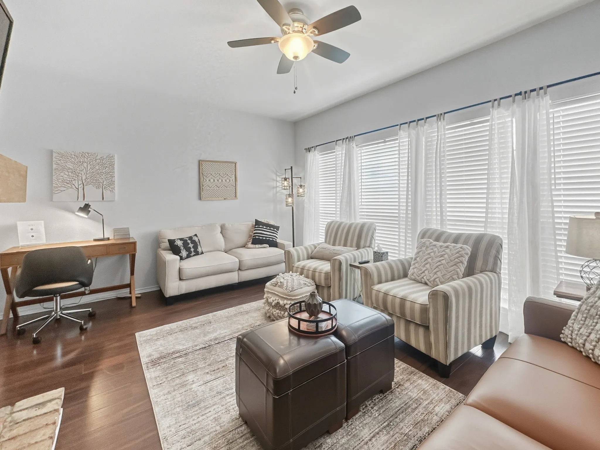 Condominium For Rent in Dallas County , 15151 Berry Trail 601, Dallas, Texas 75248, 2 Bedroom, 2 Bathroom, Garage spaces, 1,135 Sqft, built in 1980, Price $1,950, mls#21301069, Real Estate Agent in Dallas, Homes For Rent in Dallas county, Homes For Rent in Dallas, Realtor in Dallas Texas, Real Estate Brokerage Independent Realty Texas, Luminita Cordes Realtor