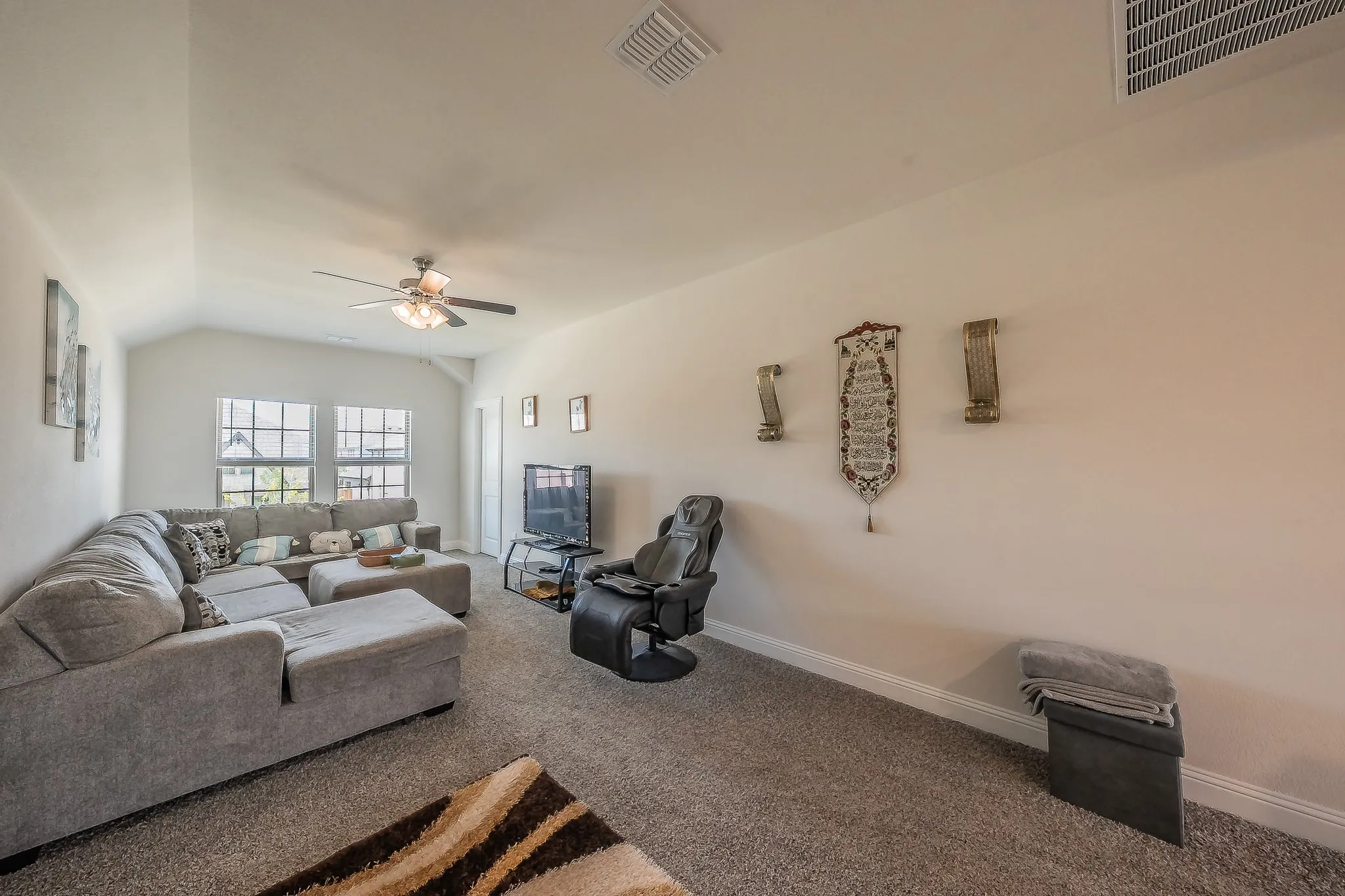 Single Family Residence For Sale in Denton County , 317 Brooklawn Avenue, Little Elm, Texas 75068, 4 Bedroom, 3 Bathroom, 2 Garage spaces, 3,045 Sqft, built in 2024, mls#21301060, Real Estate Agent in Little Elm, Homes For Sale in Denton county, Homes For Sale in Little Elm, Realtor in Little Elm Texas, Real Estate Brokerage Independent Realty Texas, Luminita Cordes Realtor