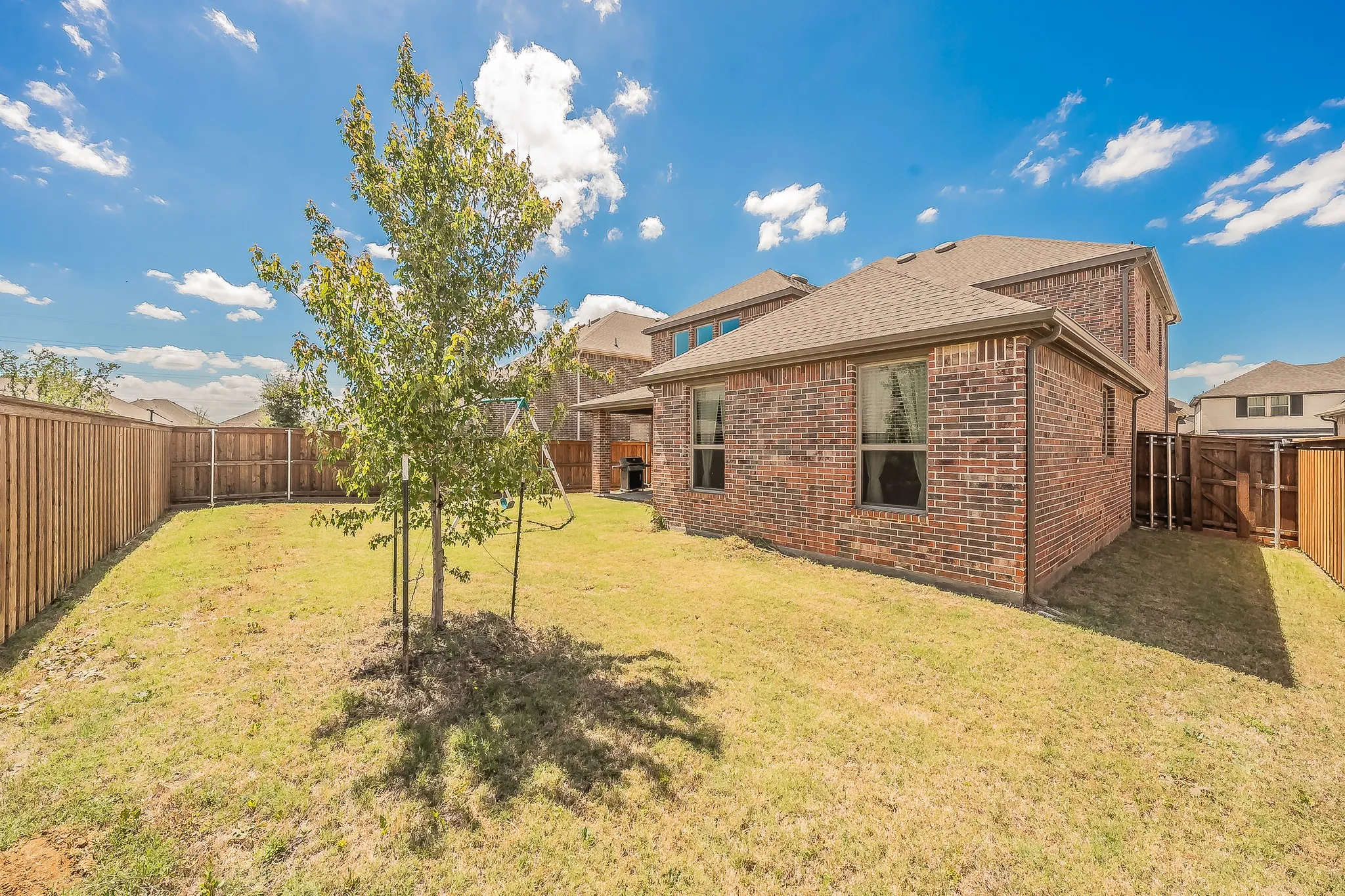 Single Family Residence For Sale in Denton County , 317 Brooklawn Avenue, Little Elm, Texas 75068, 4 Bedroom, 3 Bathroom, 2 Garage spaces, 3,045 Sqft, built in 2024, mls#21301060, Real Estate Agent in Little Elm, Homes For Sale in Denton county, Homes For Sale in Little Elm, Realtor in Little Elm Texas, Real Estate Brokerage Independent Realty Texas, Luminita Cordes Realtor