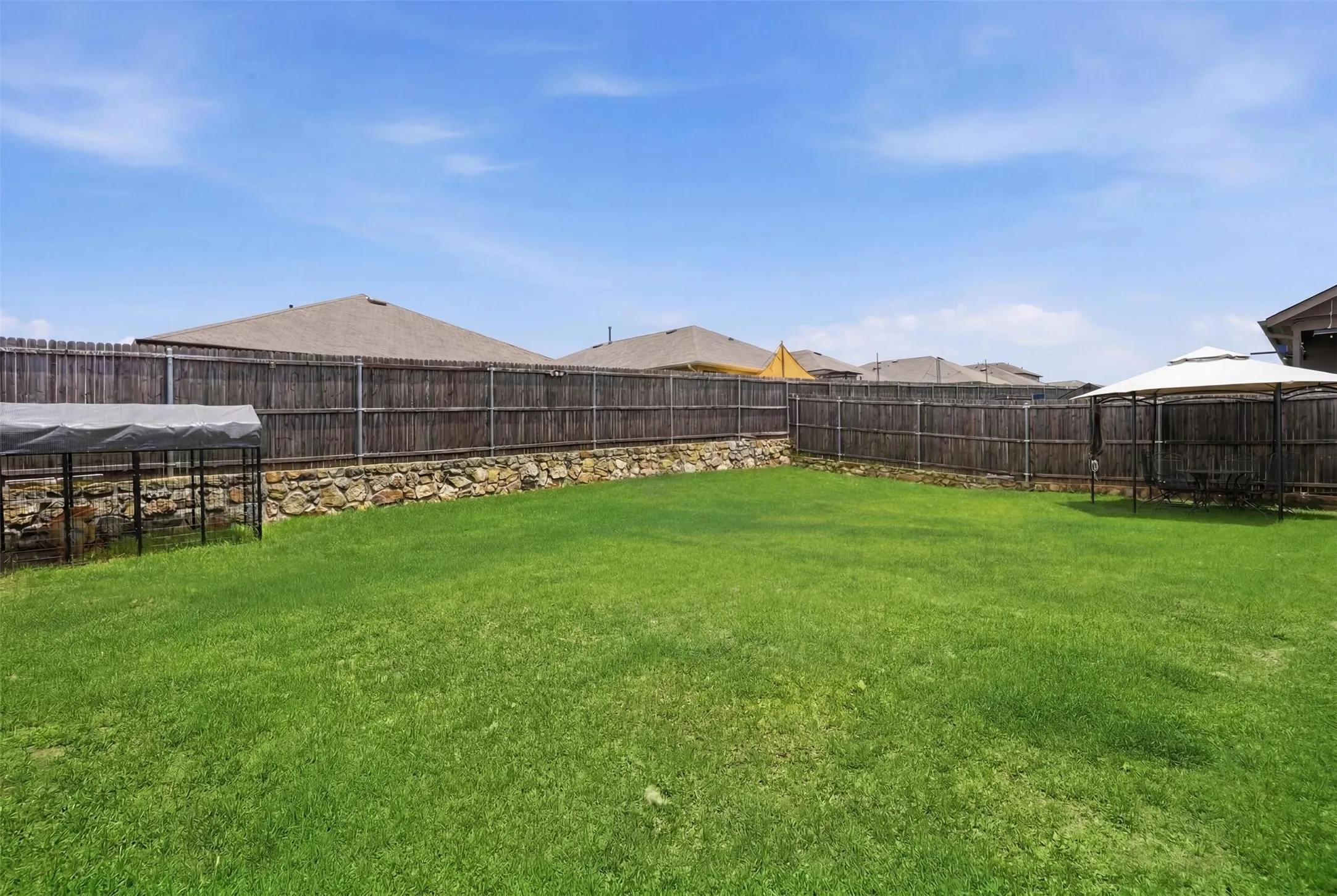 Single Family Residence For Sale in Kaufman County , 2424 Wildhaven Road, Crandall, Texas 75114, 3 Bedroom, 2 Bathroom, 2 Garage spaces, 1,521 Sqft, built in 2021, mls#21301078, Real Estate Agent in Crandall, Homes For Sale in Kaufman county, Homes For Sale in Crandall, Realtor in Crandall Texas, Real Estate Brokerage Independent Realty Texas, Luminita Cordes Realtor