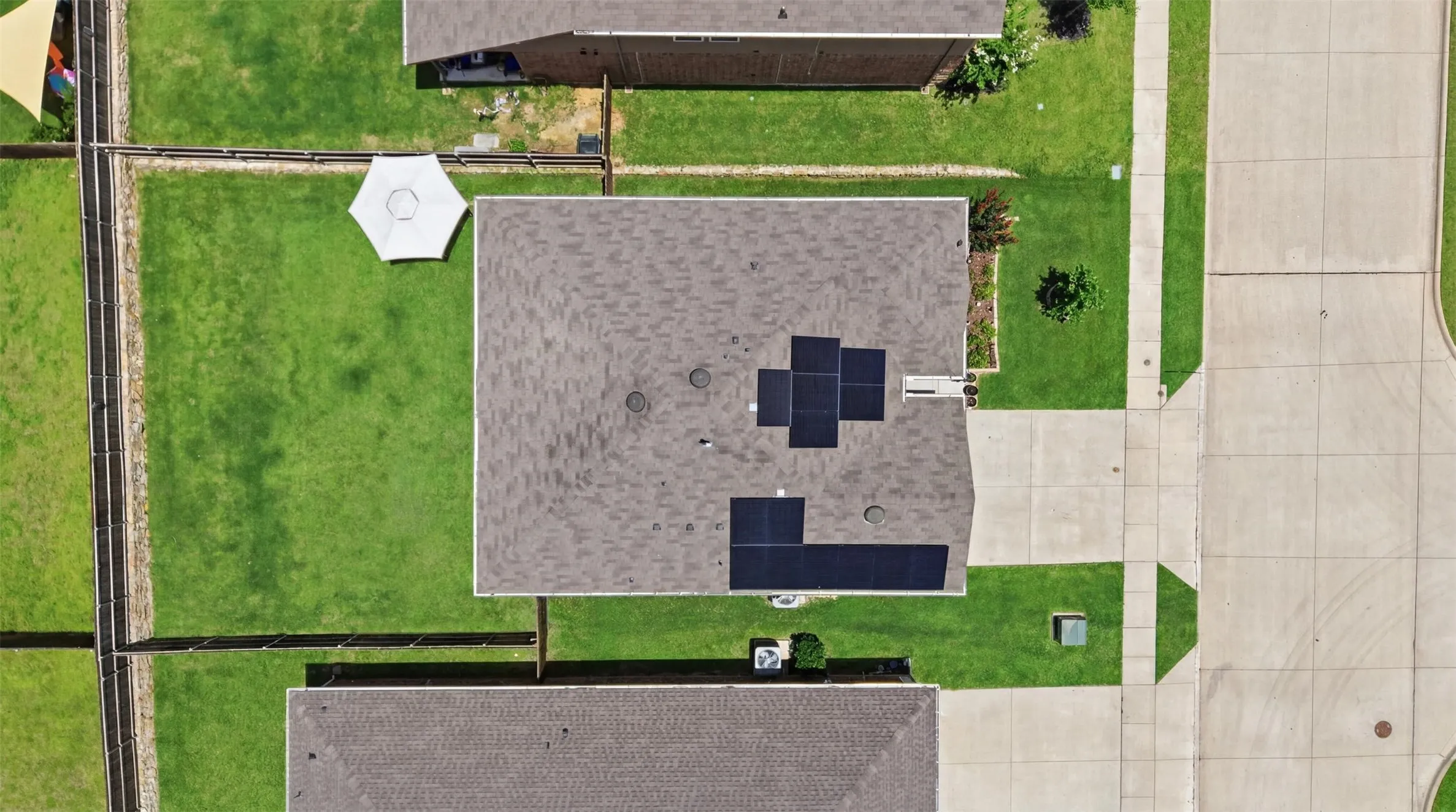 Single Family Residence For Sale in Kaufman County , 2424 Wildhaven Road, Crandall, Texas 75114, 3 Bedroom, 2 Bathroom, 2 Garage spaces, 1,521 Sqft, built in 2021, mls#21301078, Real Estate Agent in Crandall, Homes For Sale in Kaufman county, Homes For Sale in Crandall, Realtor in Crandall Texas, Real Estate Brokerage Independent Realty Texas, Luminita Cordes Realtor