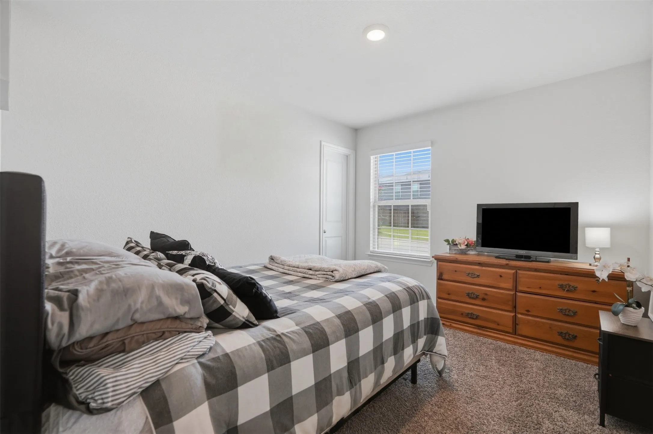 Single Family Residence For Sale in Kaufman County , 2424 Wildhaven Road, Crandall, Texas 75114, 3 Bedroom, 2 Bathroom, 2 Garage spaces, 1,521 Sqft, built in 2021, mls#21301078, Real Estate Agent in Crandall, Homes For Sale in Kaufman county, Homes For Sale in Crandall, Realtor in Crandall Texas, Real Estate Brokerage Independent Realty Texas, Luminita Cordes Realtor