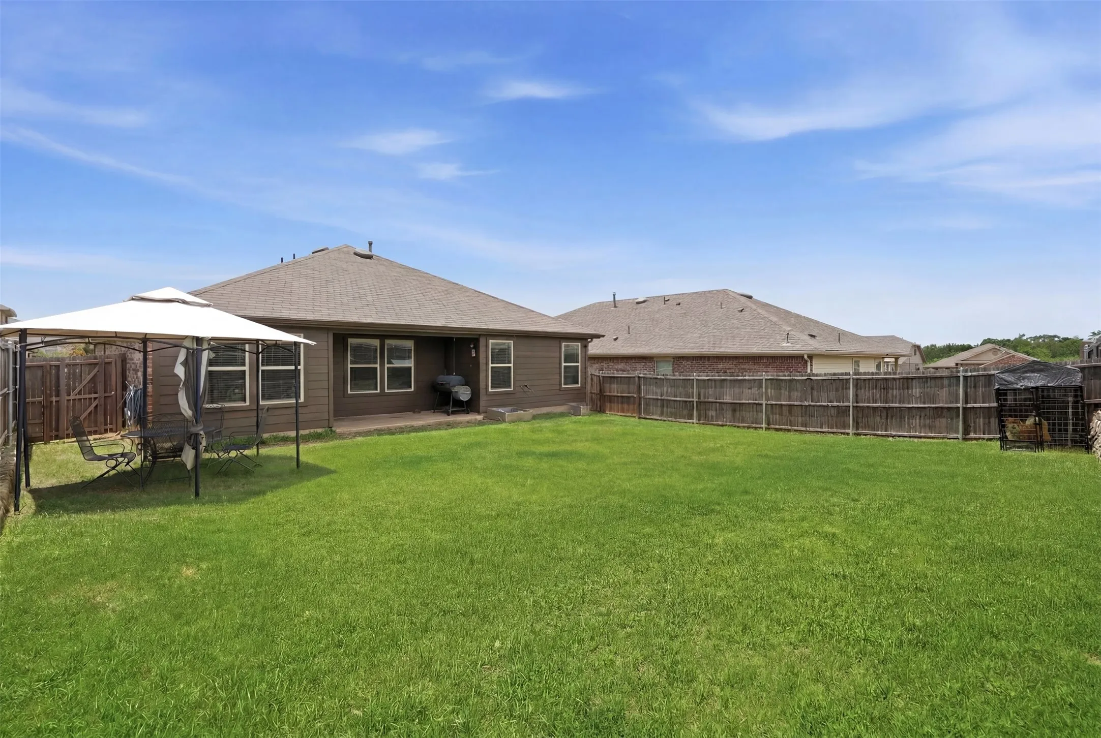 Single Family Residence For Sale in Kaufman County , 2424 Wildhaven Road, Crandall, Texas 75114, 3 Bedroom, 2 Bathroom, 2 Garage spaces, 1,521 Sqft, built in 2021, mls#21301078, Real Estate Agent in Crandall, Homes For Sale in Kaufman county, Homes For Sale in Crandall, Realtor in Crandall Texas, Real Estate Brokerage Independent Realty Texas, Luminita Cordes Realtor