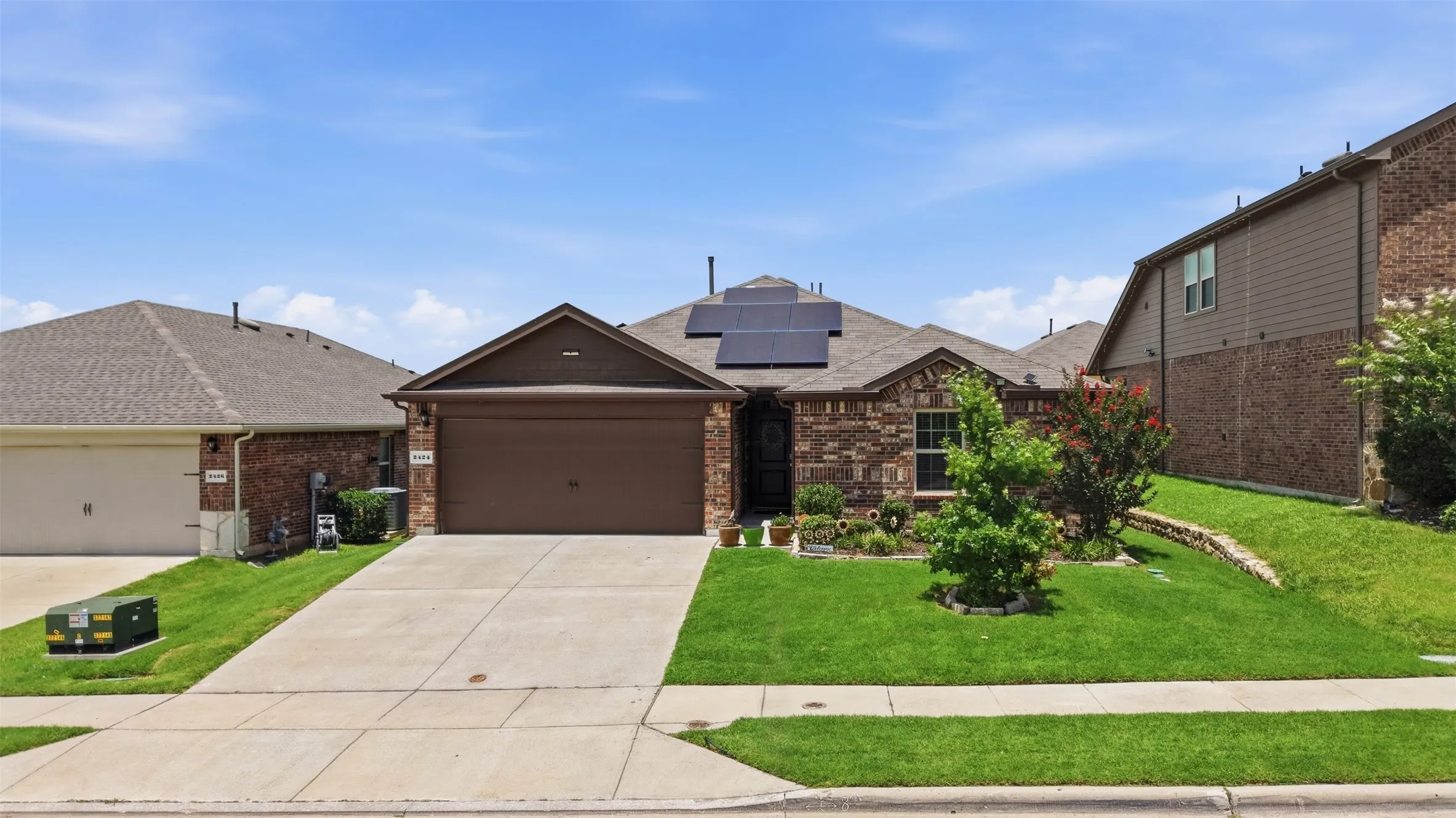 Single Family Residence For Sale in Kaufman County , 2424 Wildhaven Road, Crandall, Texas 75114, 3 Bedroom, 2 Bathroom, 2 Garage spaces, 1,521 Sqft, built in 2021, mls#21301078, Real Estate Agent in Crandall, Homes For Sale in Kaufman county, Homes For Sale in Crandall, Realtor in Crandall Texas, Real Estate Brokerage Independent Realty Texas, Luminita Cordes Realtor