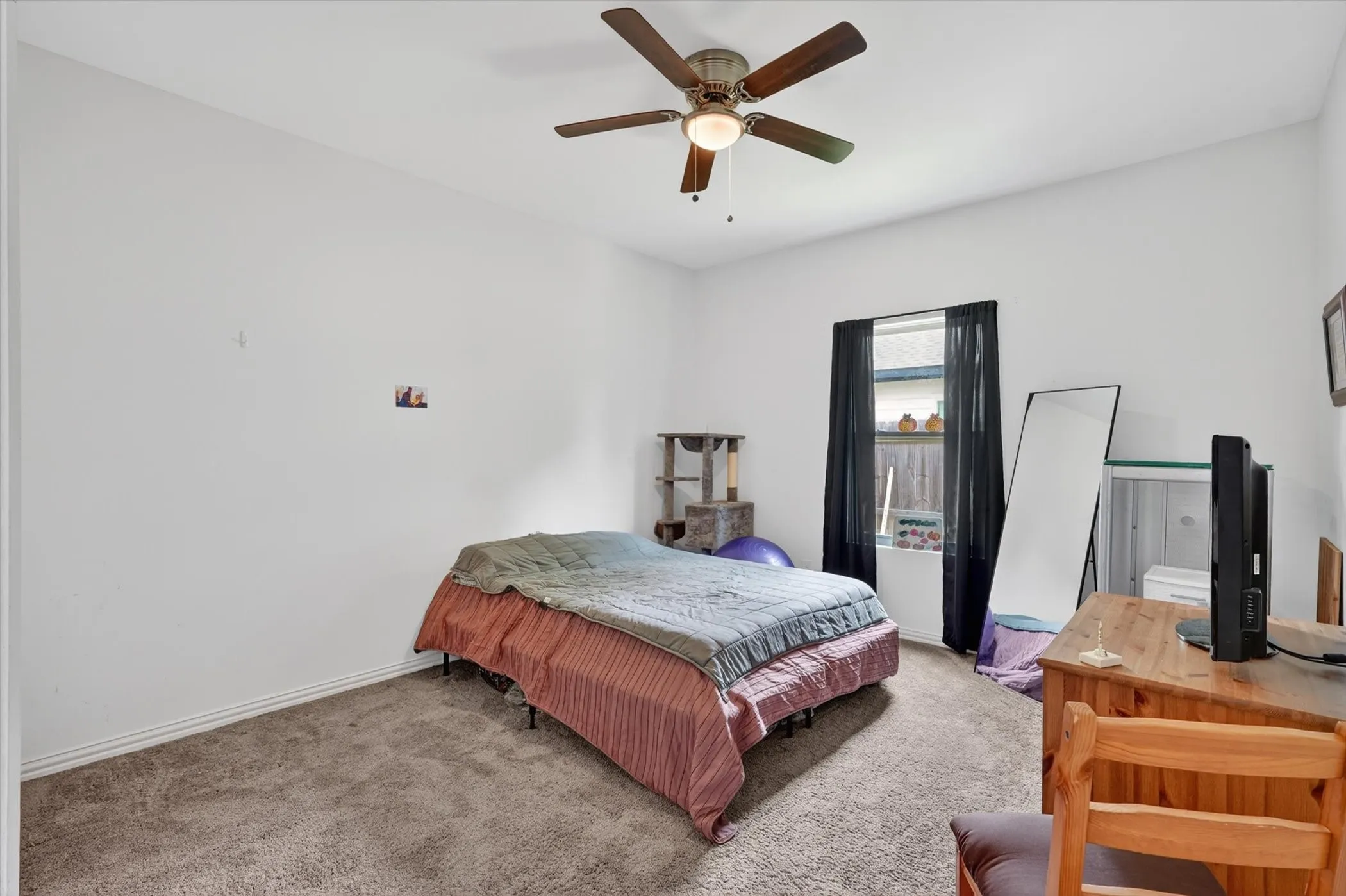 Single Family Residence For Sale in Dallas County , 4552 Corregidor Street, Dallas, Texas 75216, 3 Bedroom, 3 Bathroom, Garage spaces, 1,976 Sqft, built in 2022, mls#21286202, Real Estate Agent in Dallas, Homes For Sale in Dallas county, Homes For Sale in Dallas, Realtor in Dallas Texas, Real Estate Brokerage Independent Realty Texas, Luminita Cordes Realtor